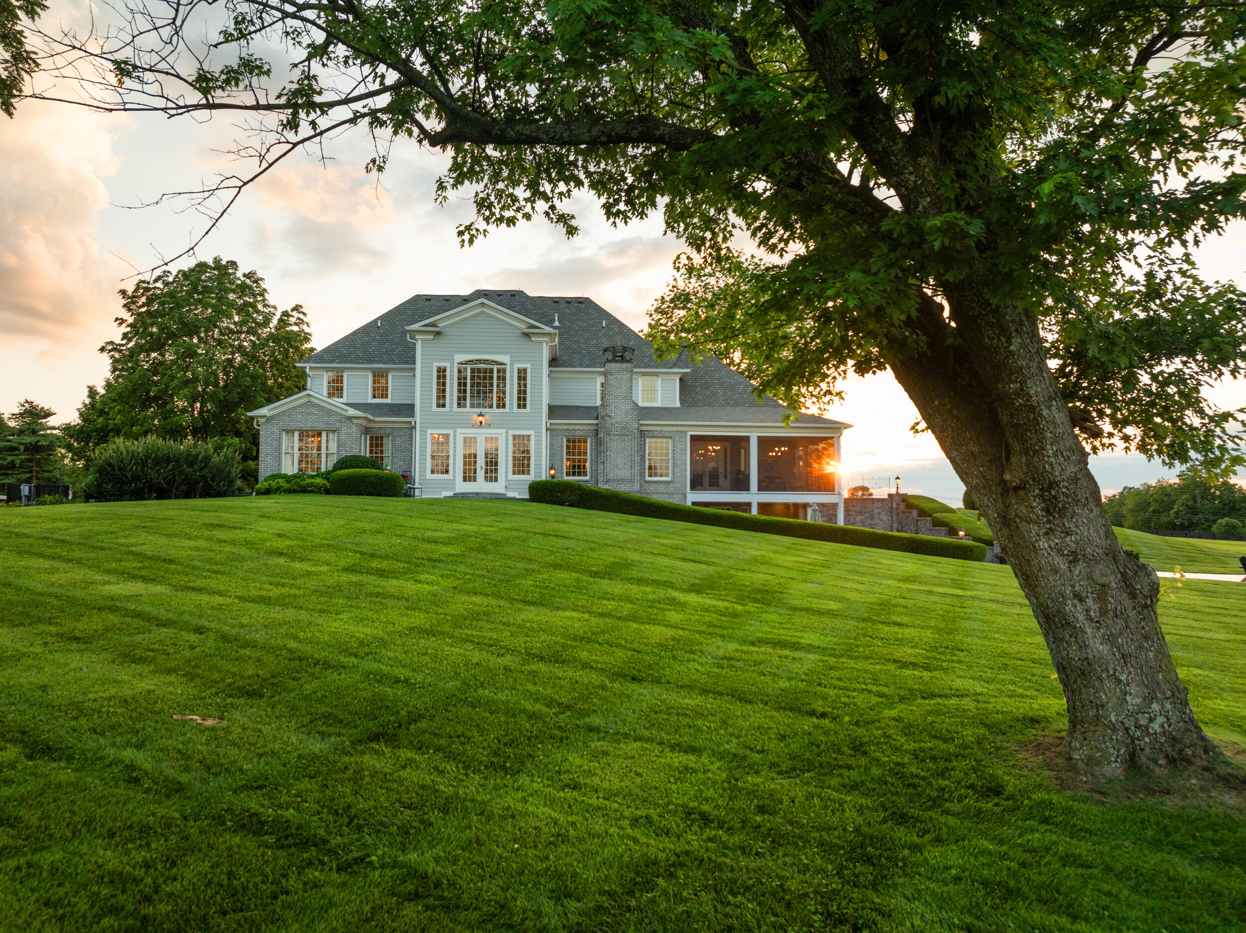 3274 North Cleveland Road