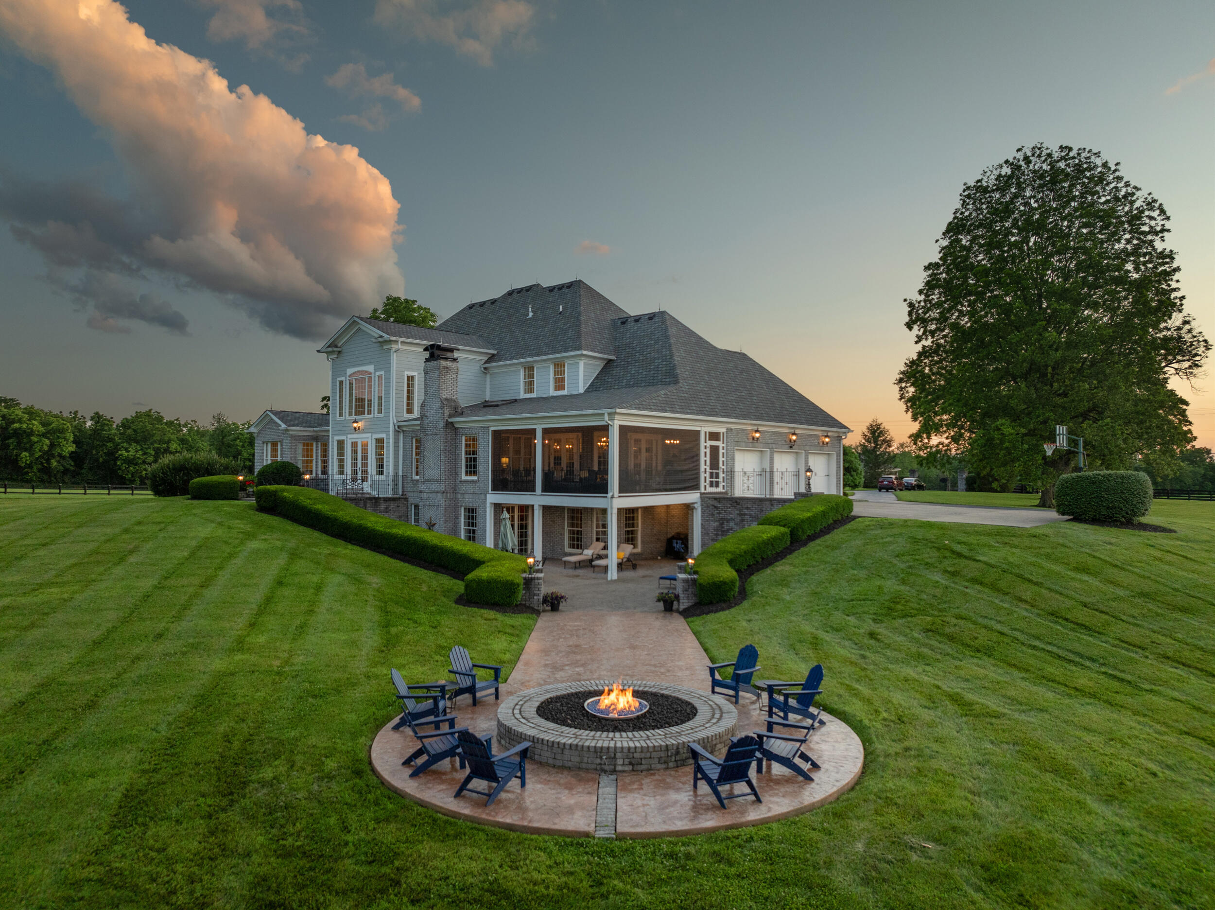 3274 North Cleveland Road