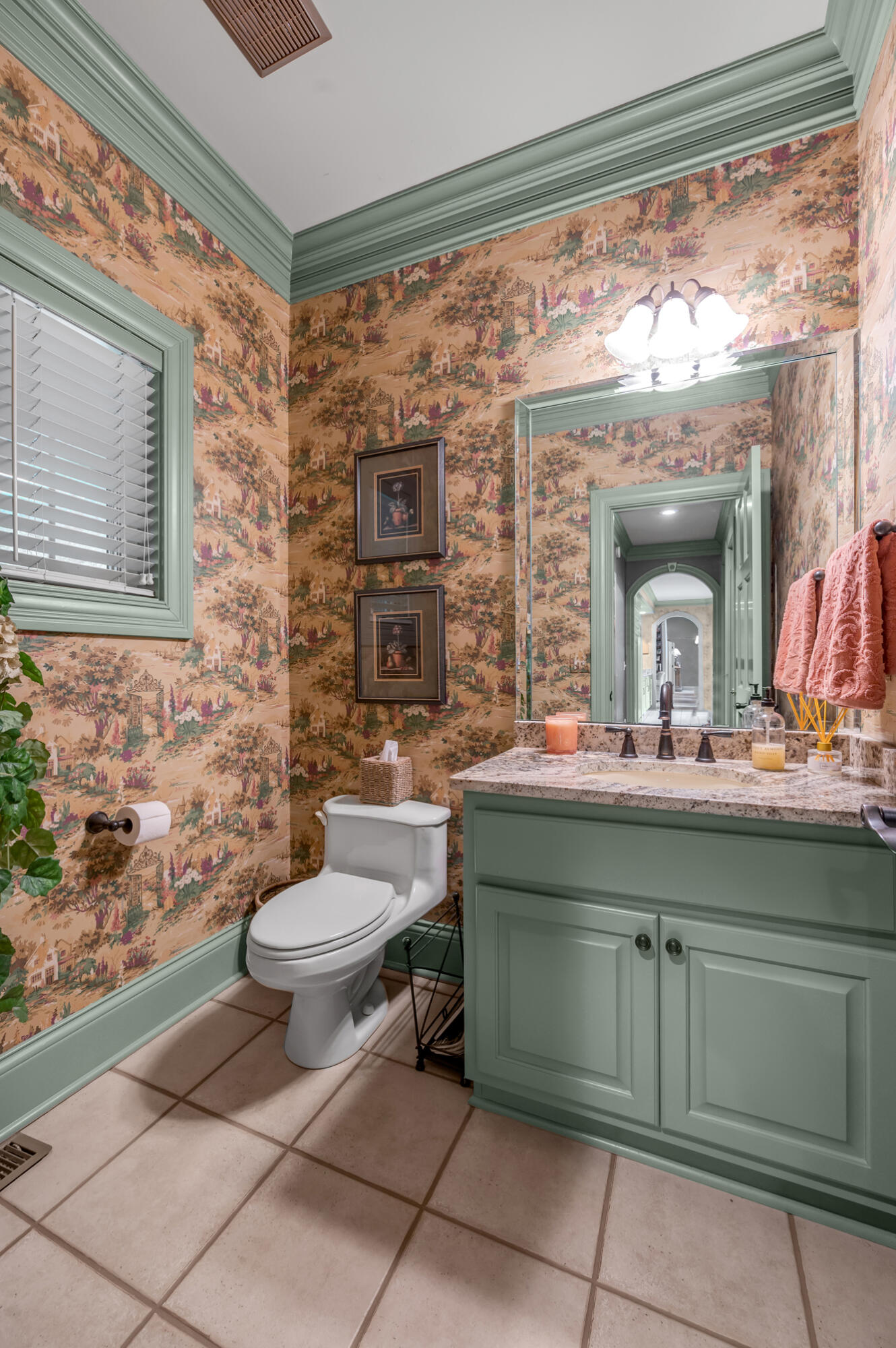 52 Avenue of Champions