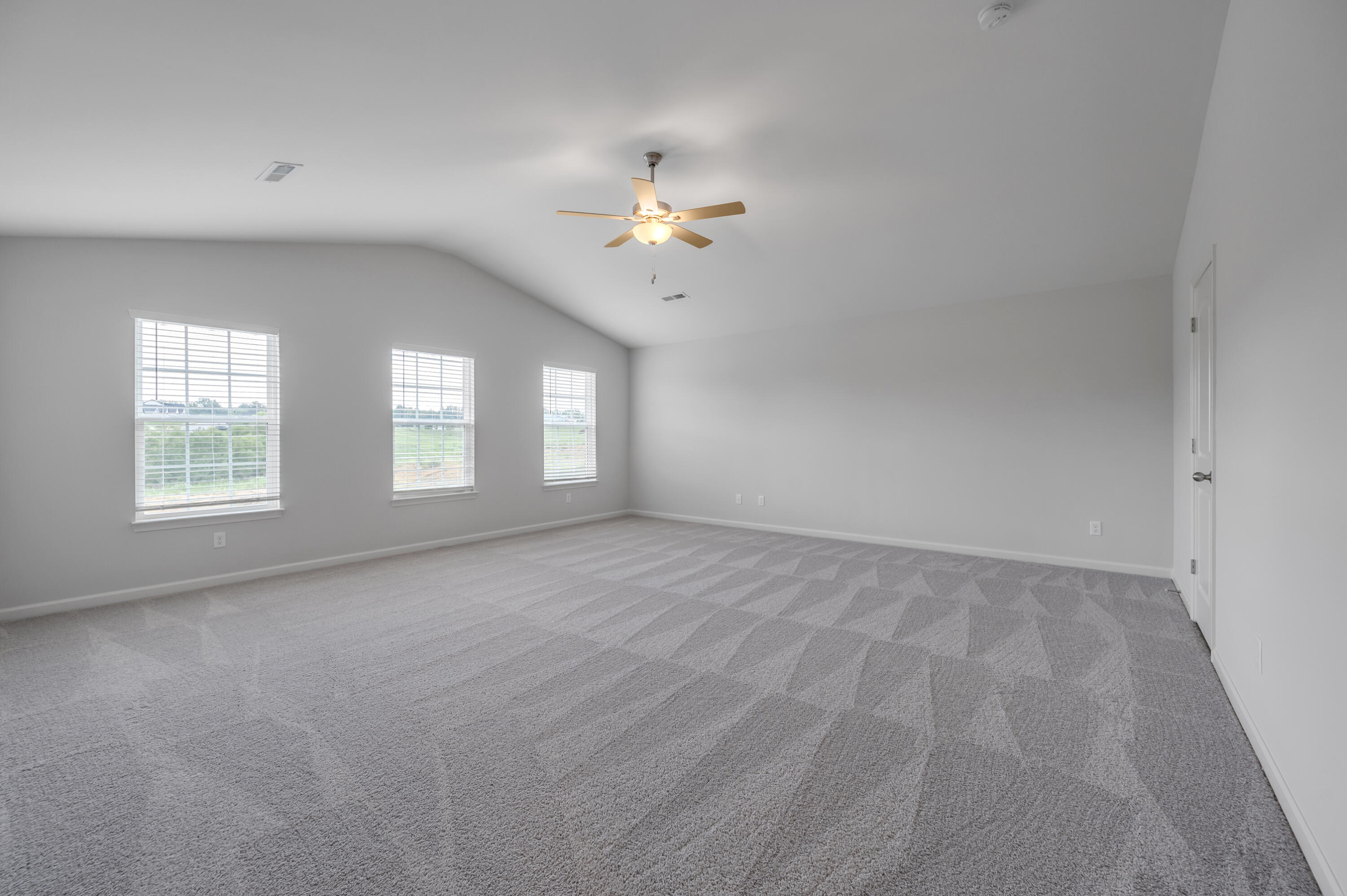 7000 Arbor Ridge Drive