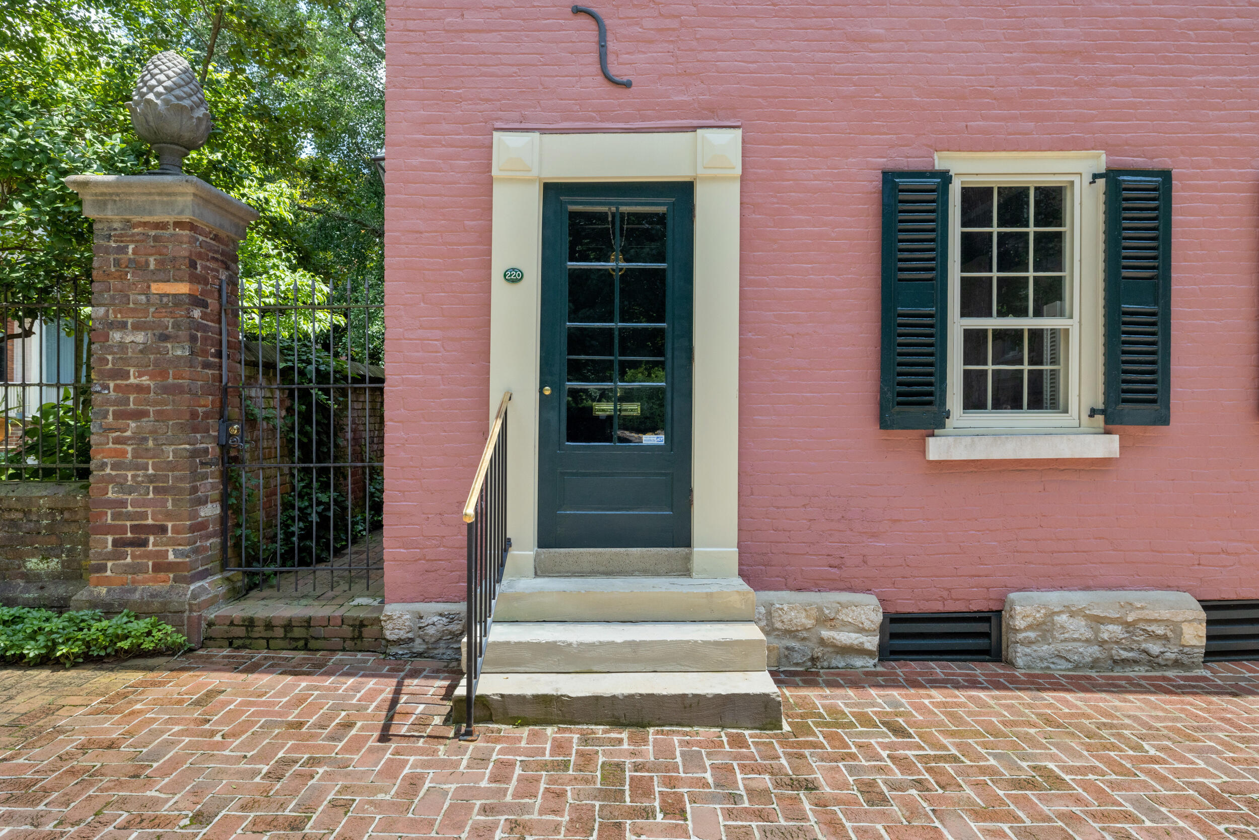 220 Market Street