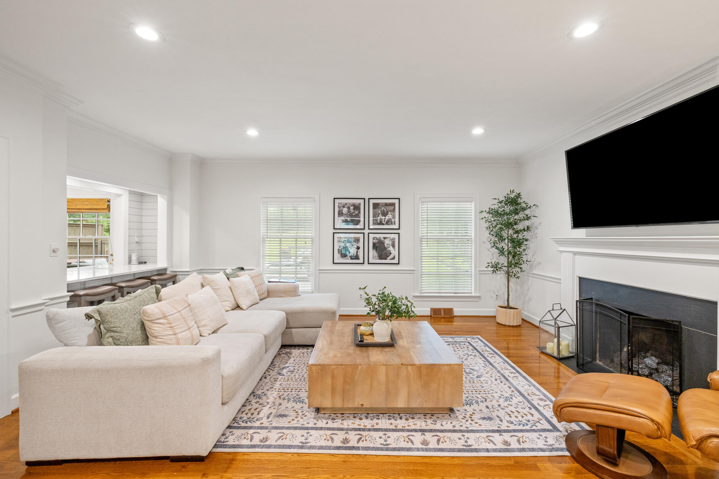 2105 Woodley Circle
