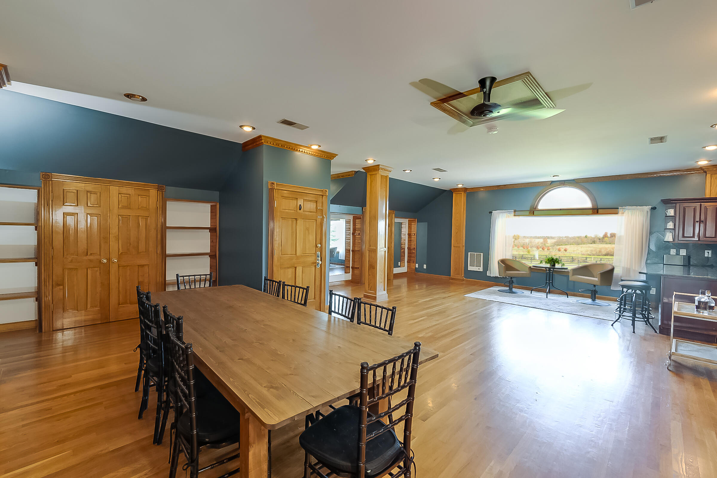 3325 Old Frankfort Pike