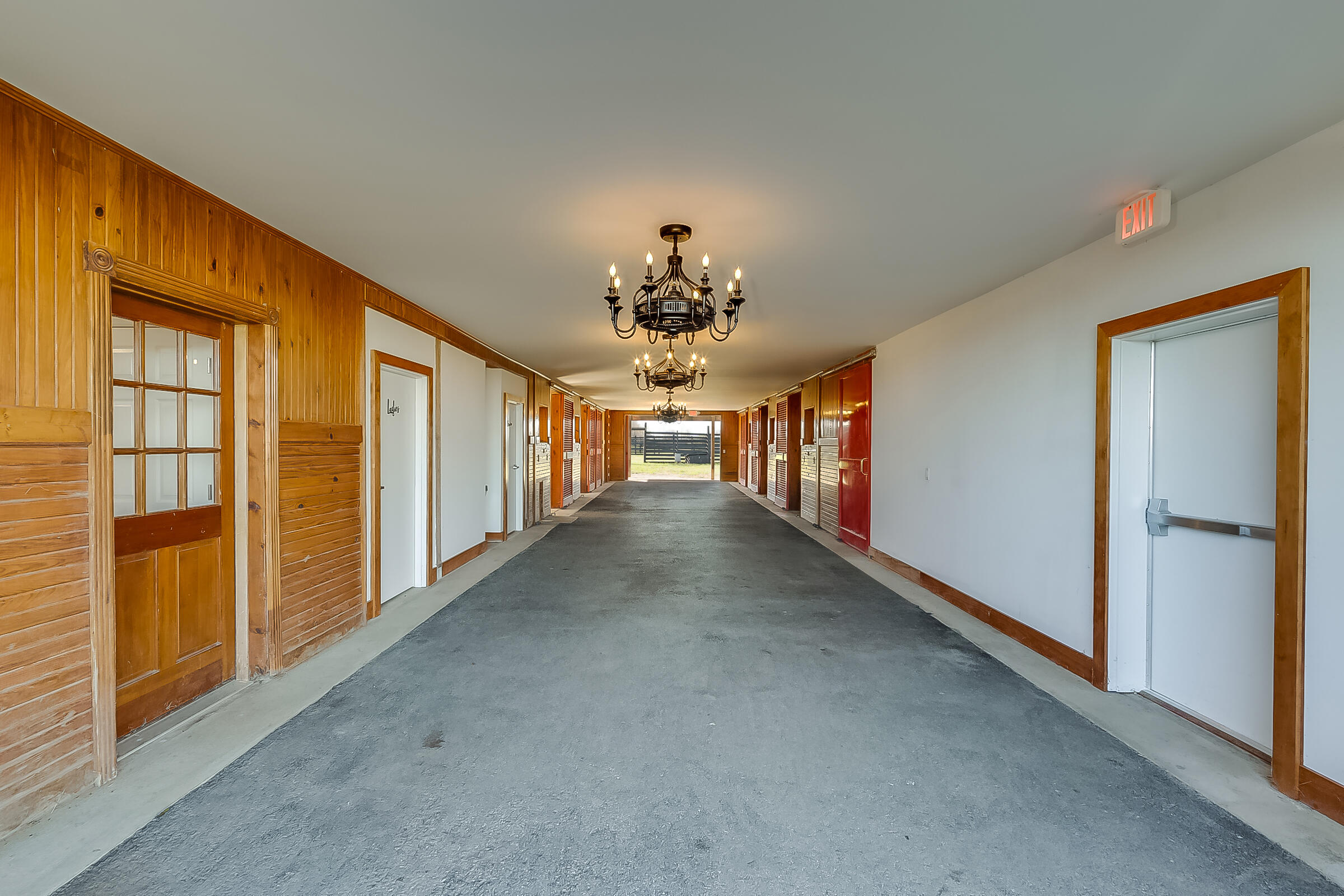 3325 Old Frankfort Pike