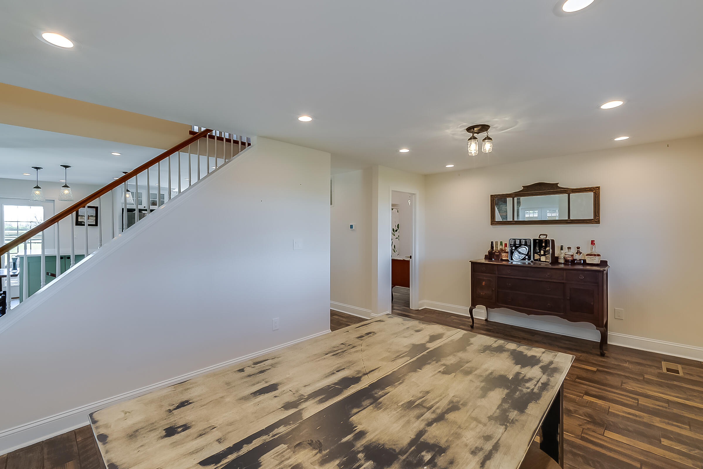 3325 Old Frankfort Pike
