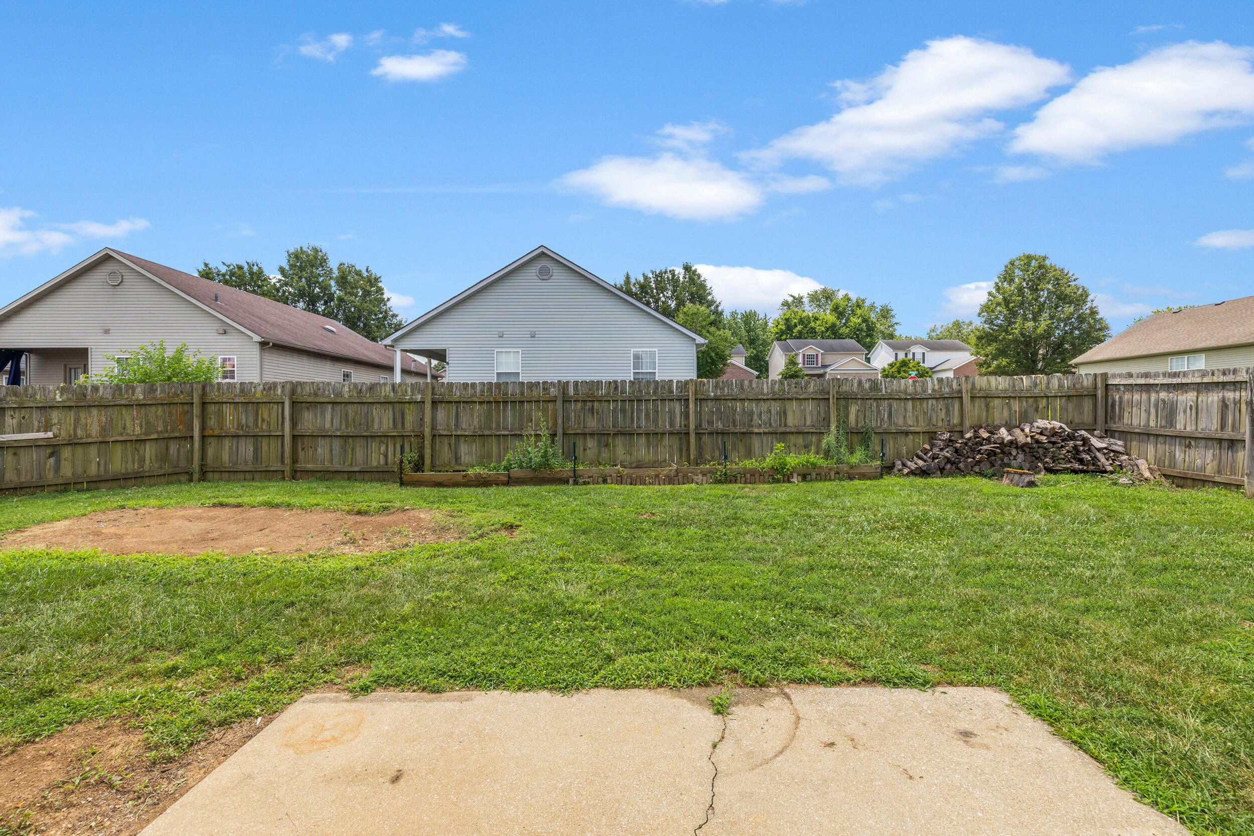115 Pickett Lane