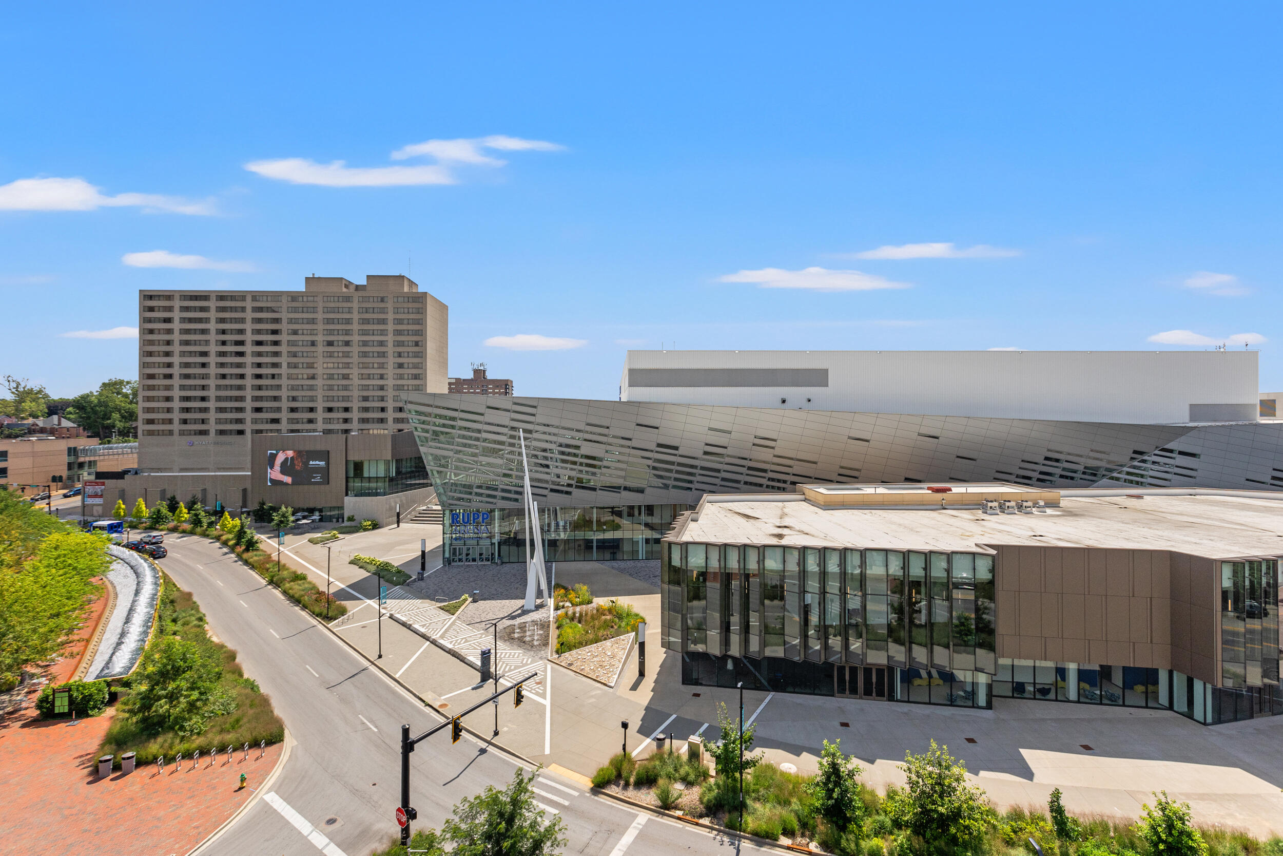 505 West Main Street, 501