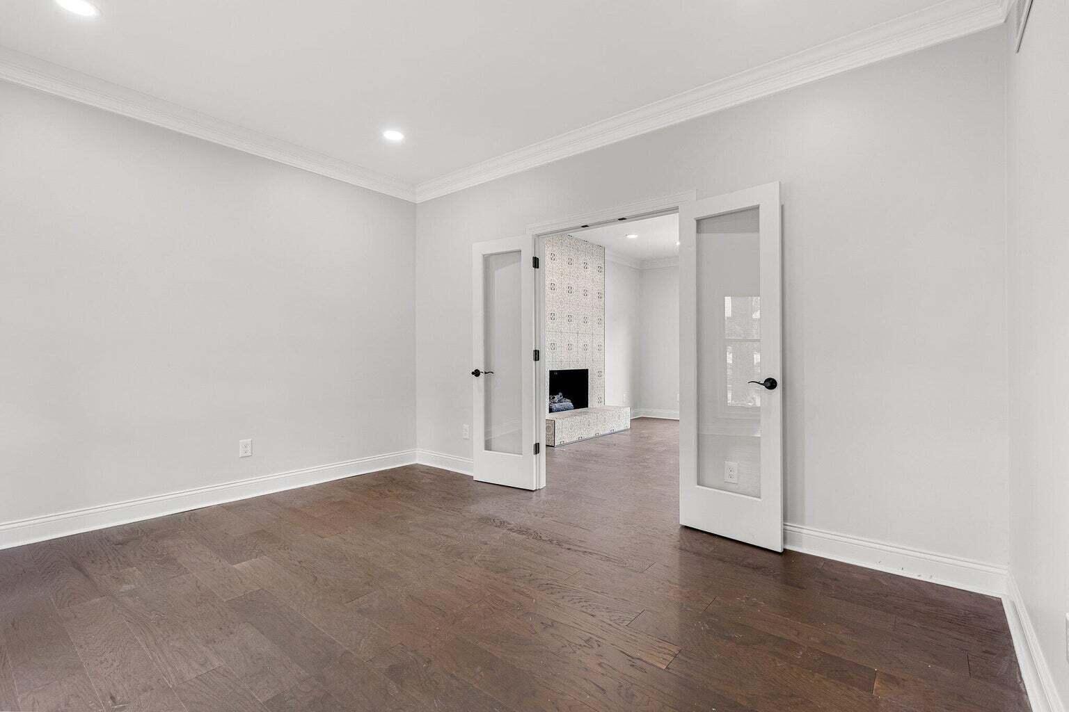 4744 Inman Drive