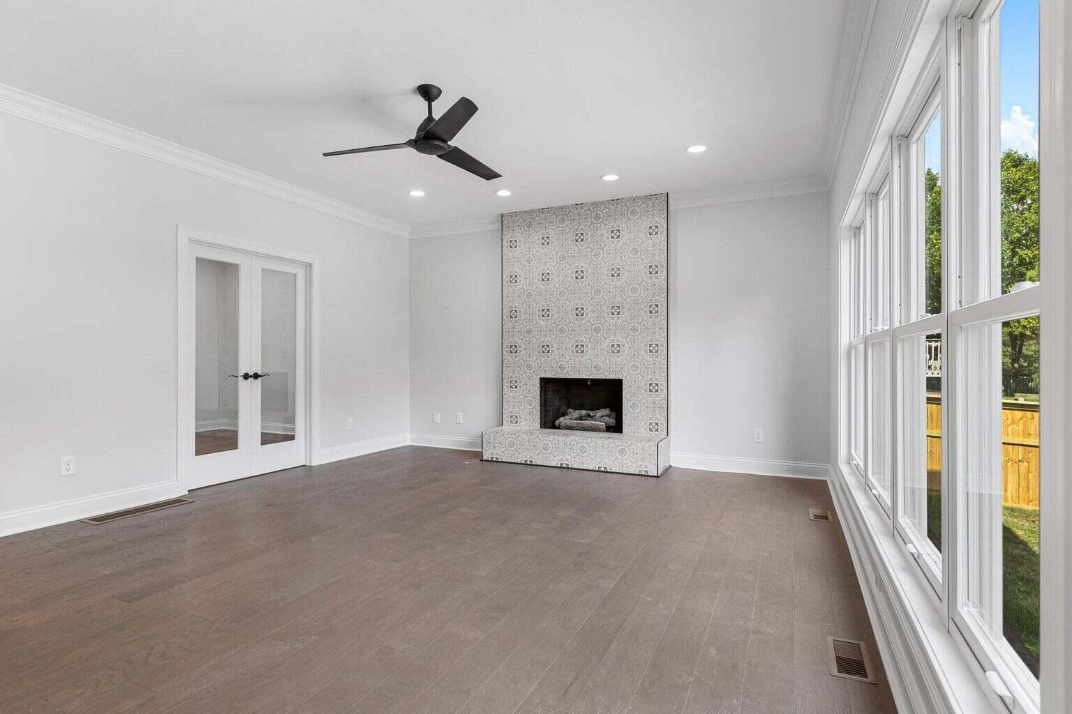 4744 Inman Drive