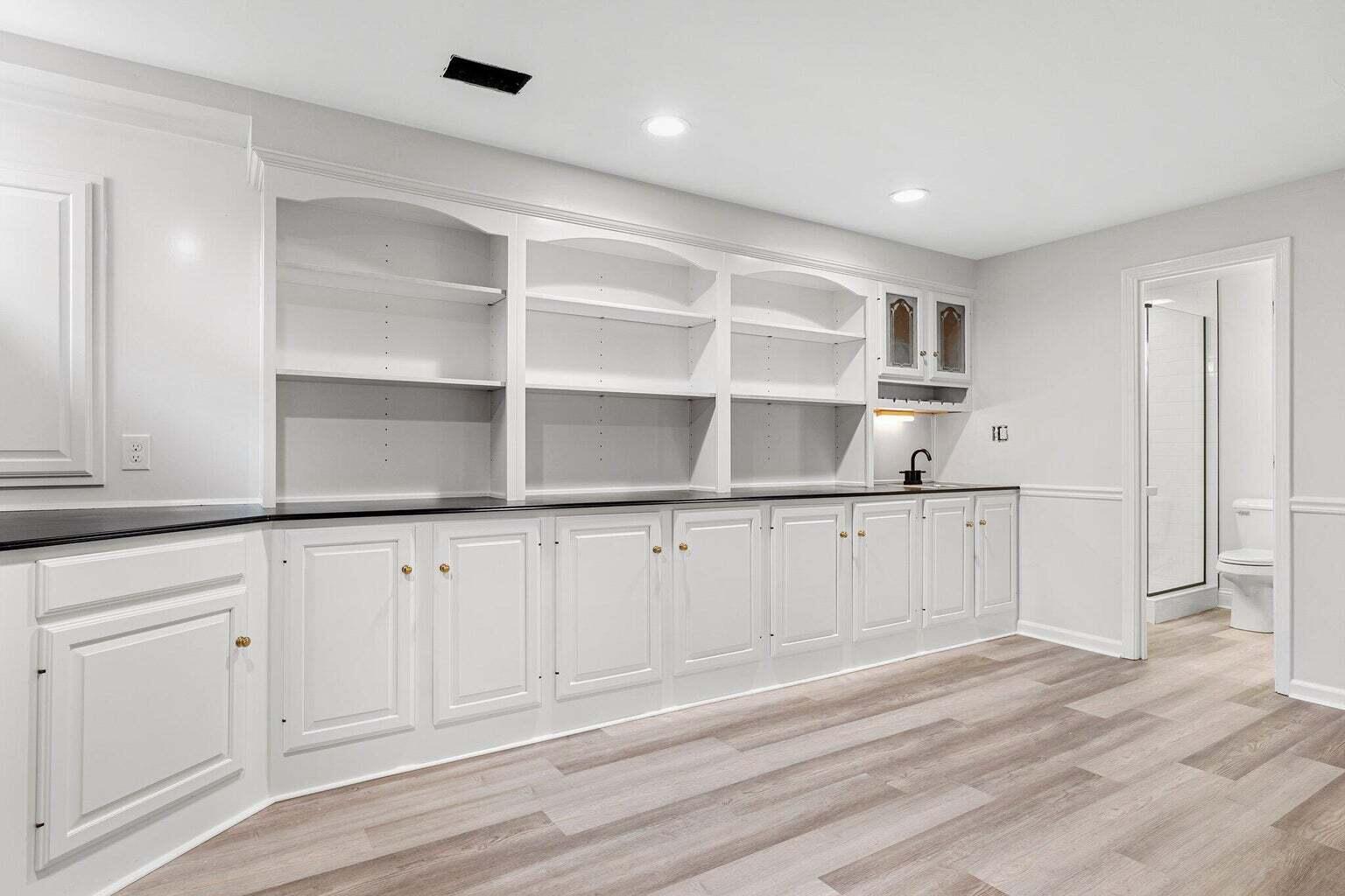 4744 Inman Drive
