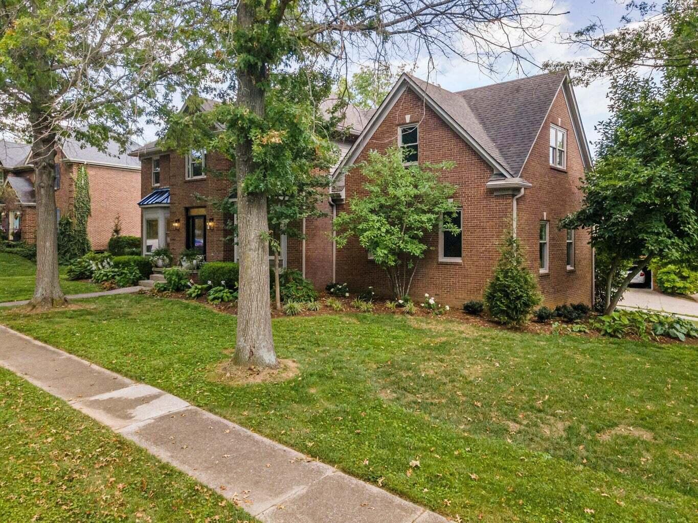 4744 Inman Drive