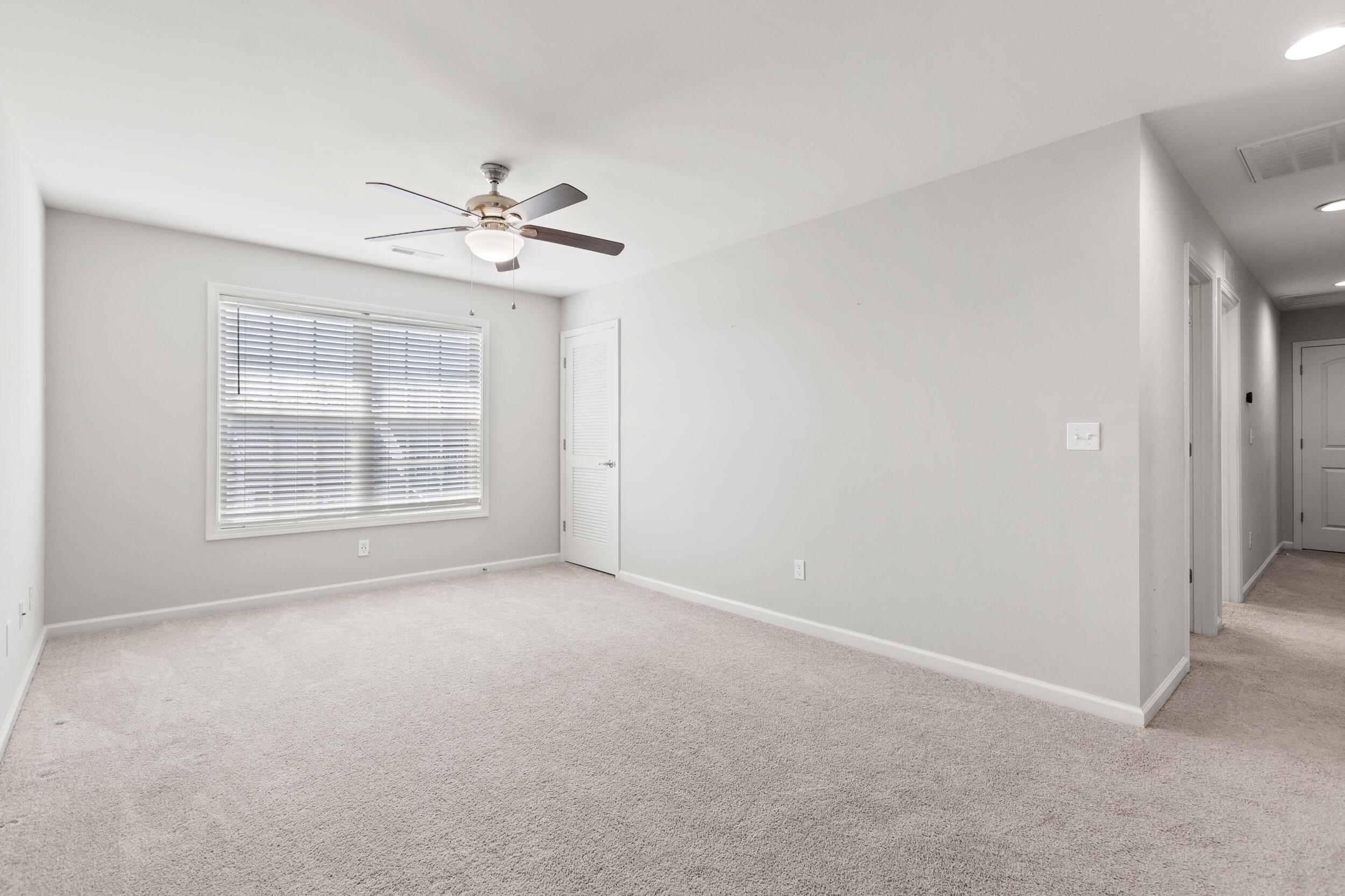 3663 Bay Springs Park
