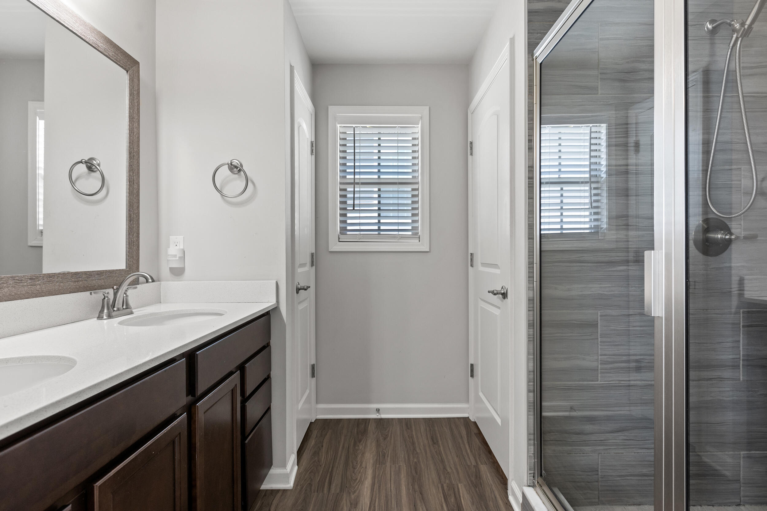 3663 Bay Springs Park