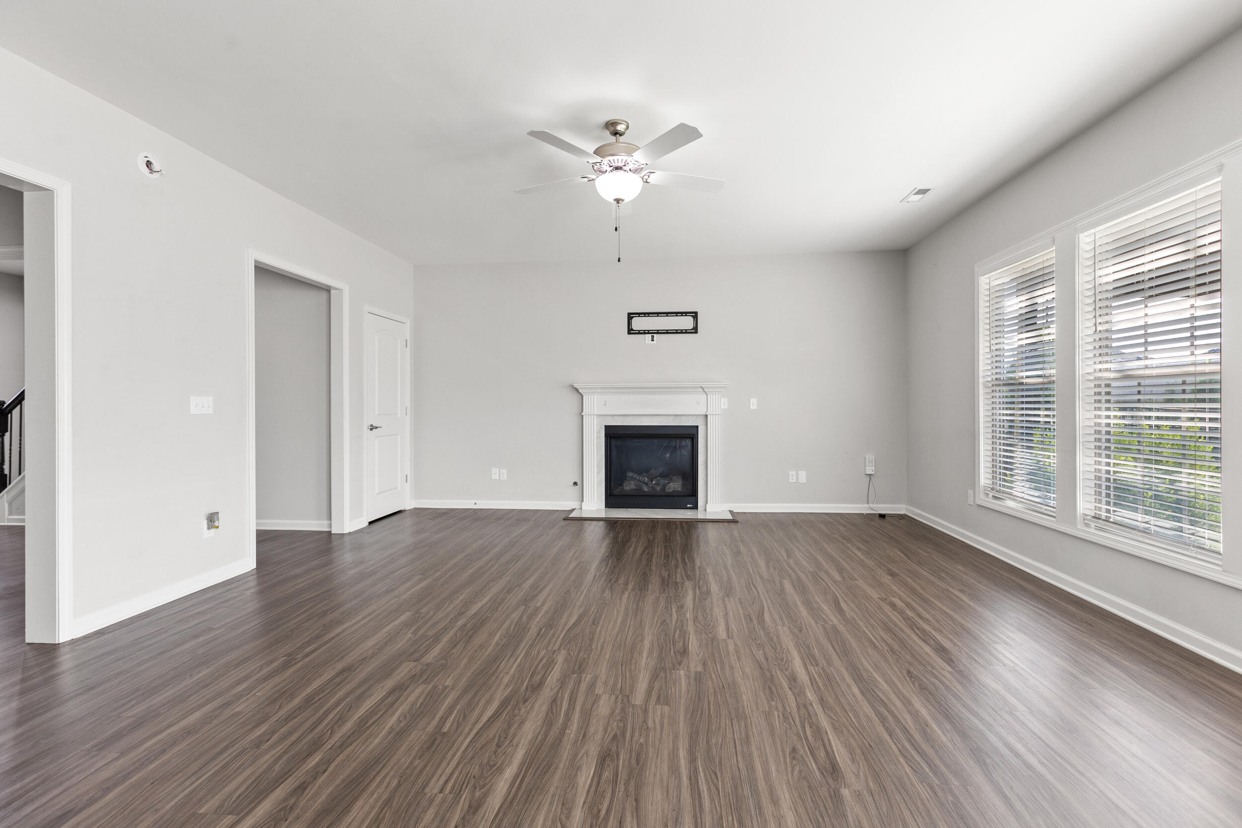 3663 Bay Springs Park