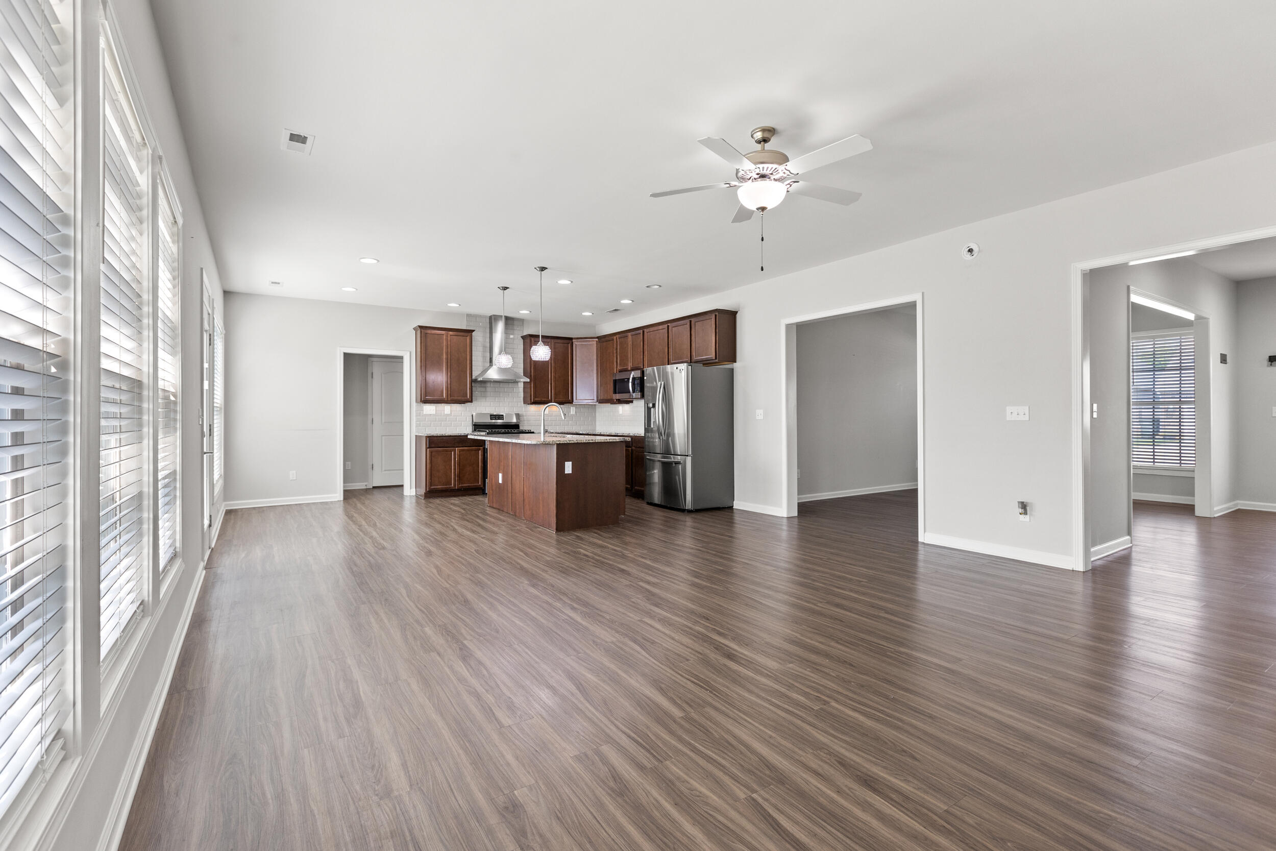 3663 Bay Springs Park