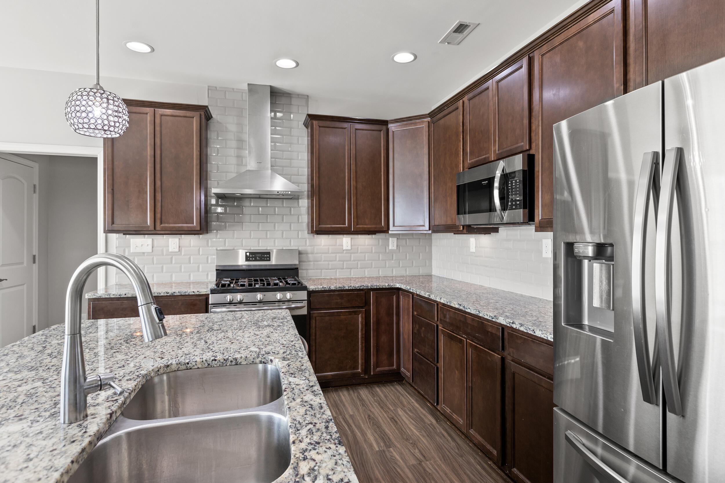 3663 Bay Springs Park