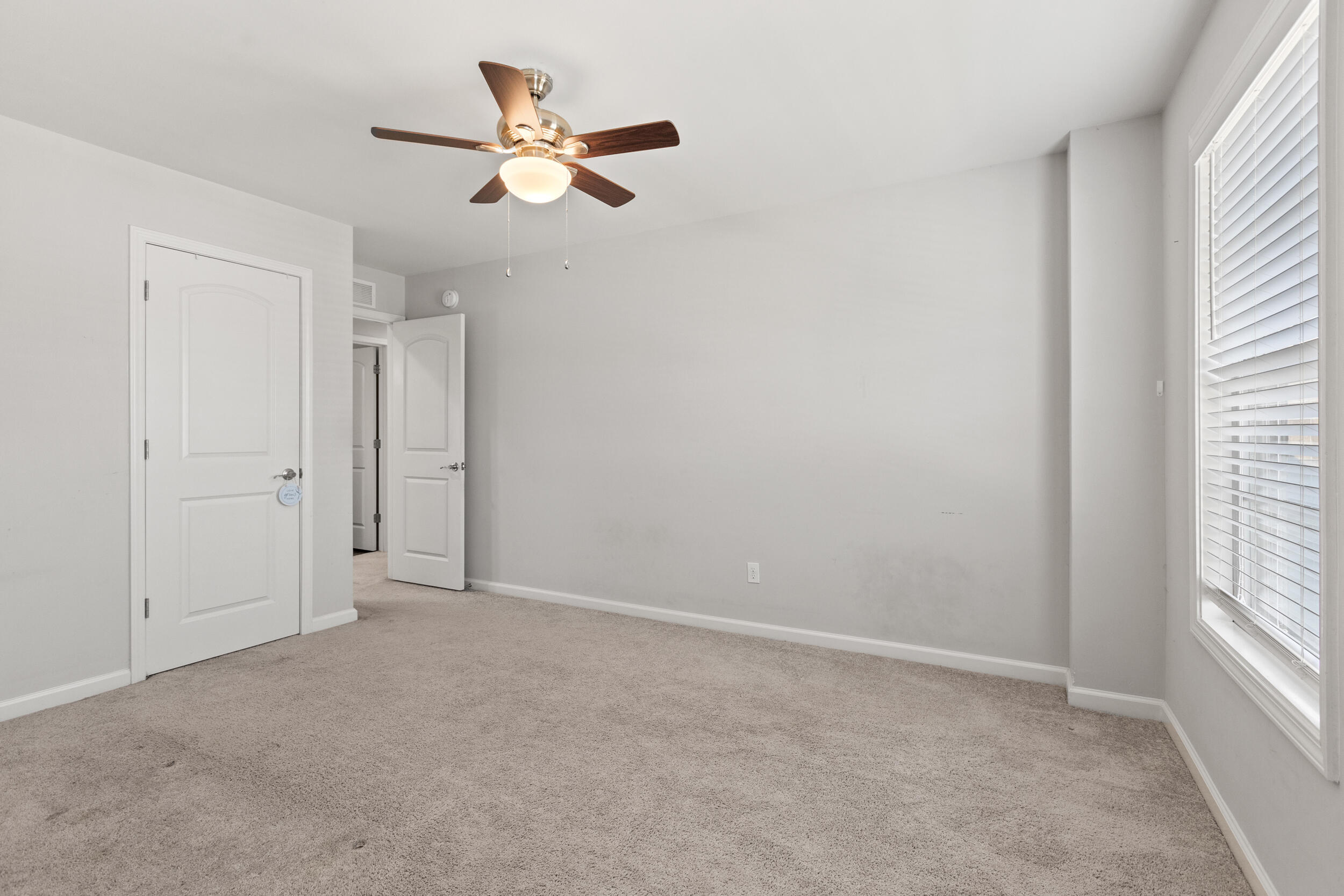 3663 Bay Springs Park