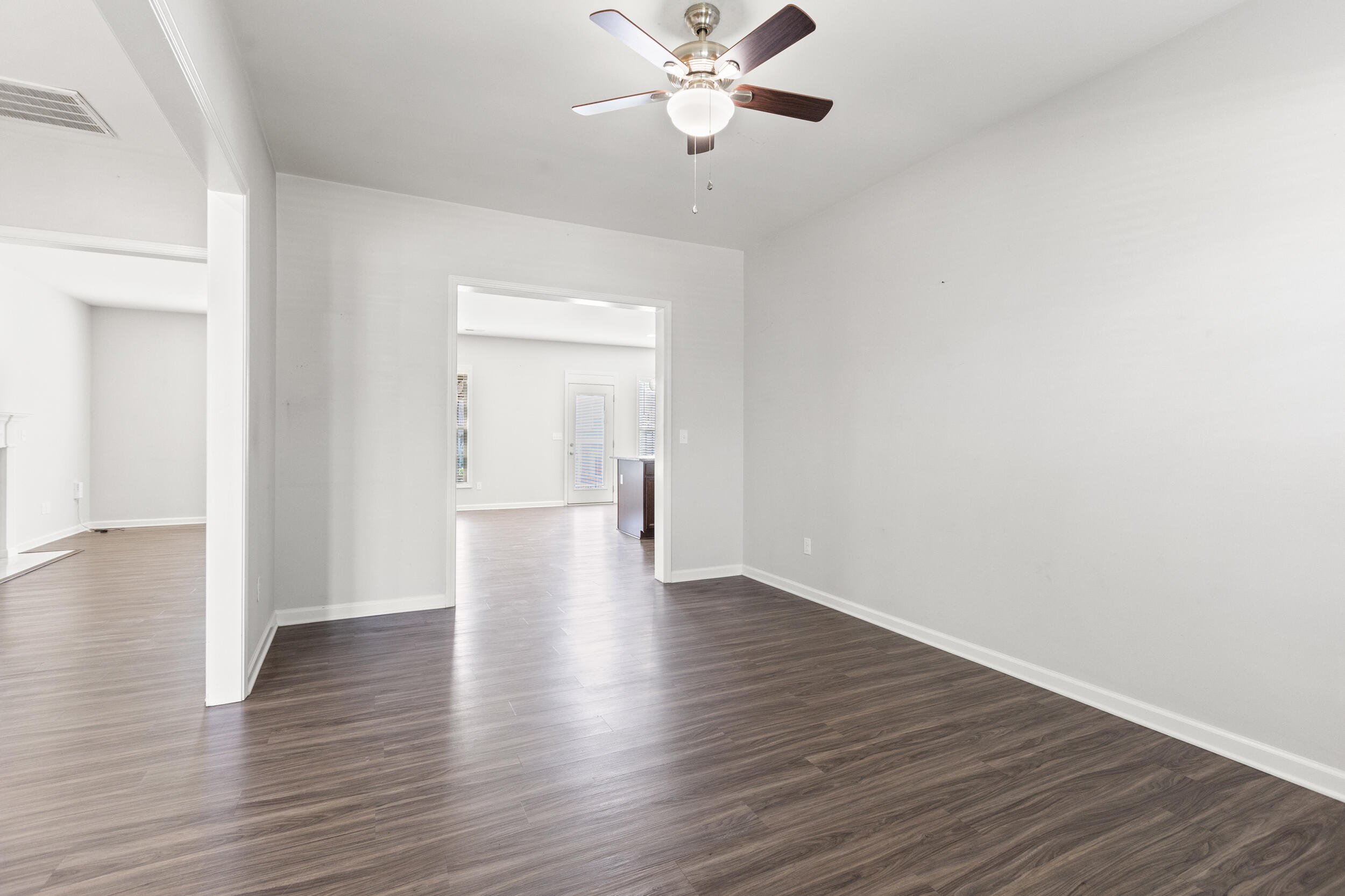 3663 Bay Springs Park