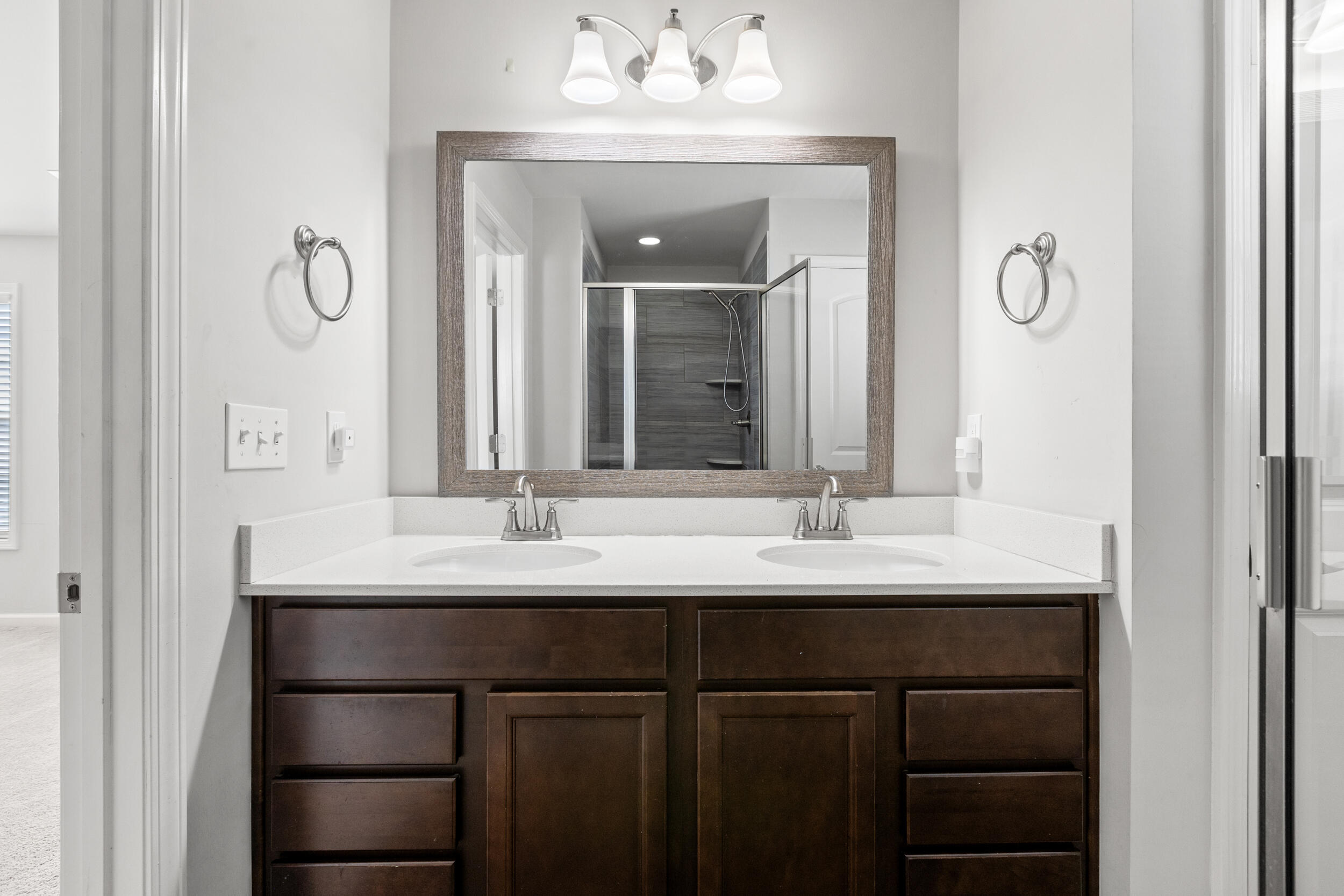 3663 Bay Springs Park