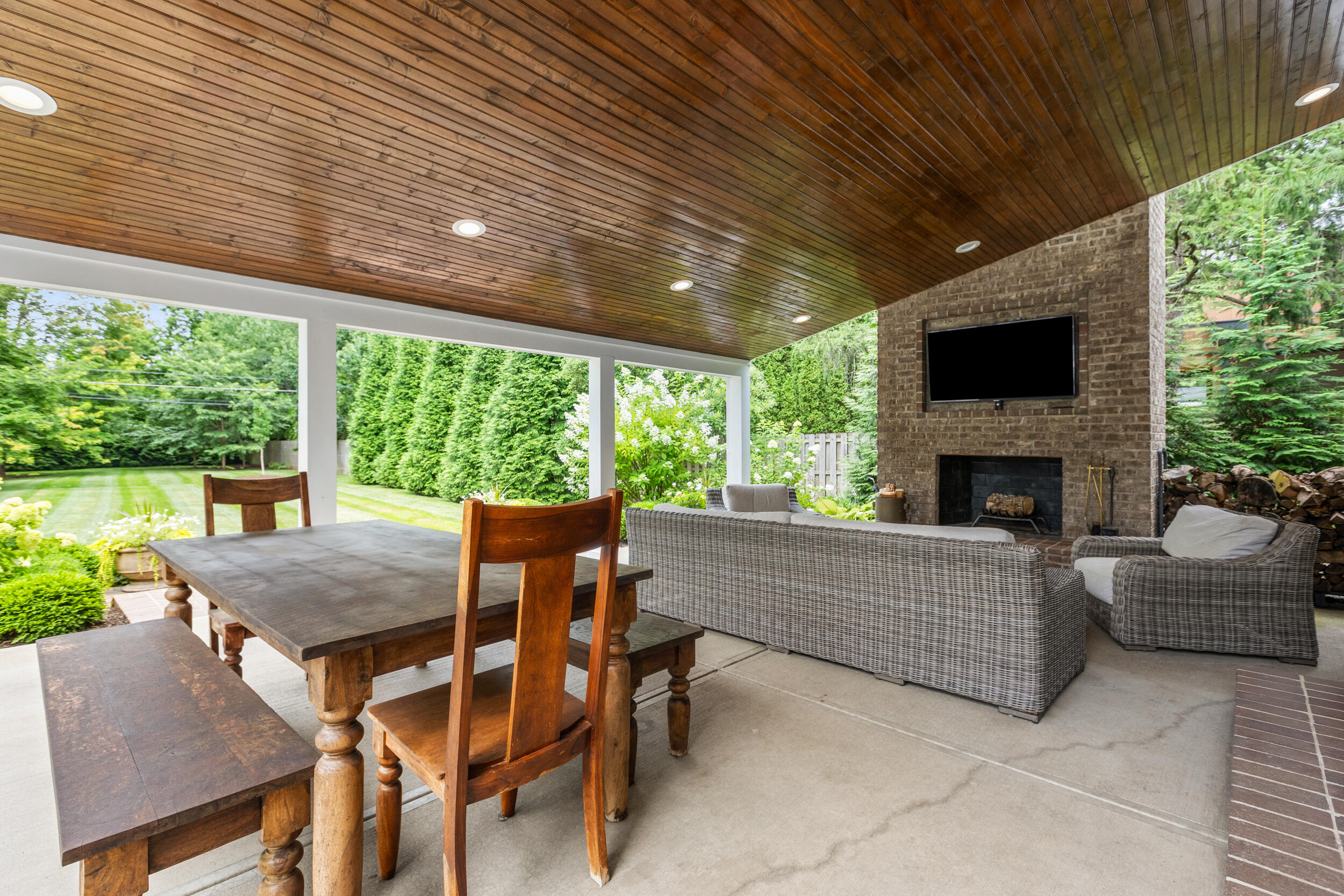 115 Cherokee Park