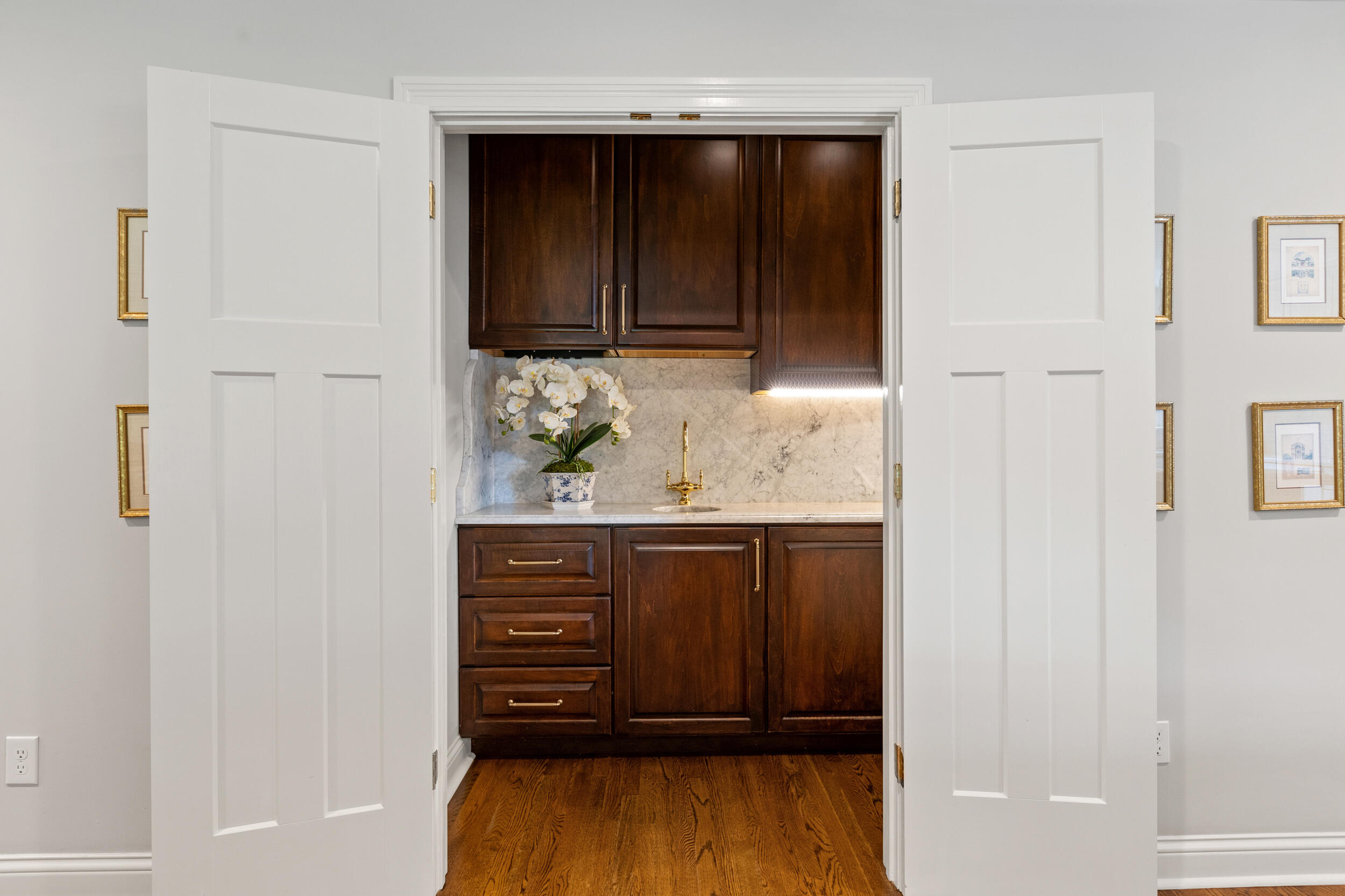 115 Cherokee Park