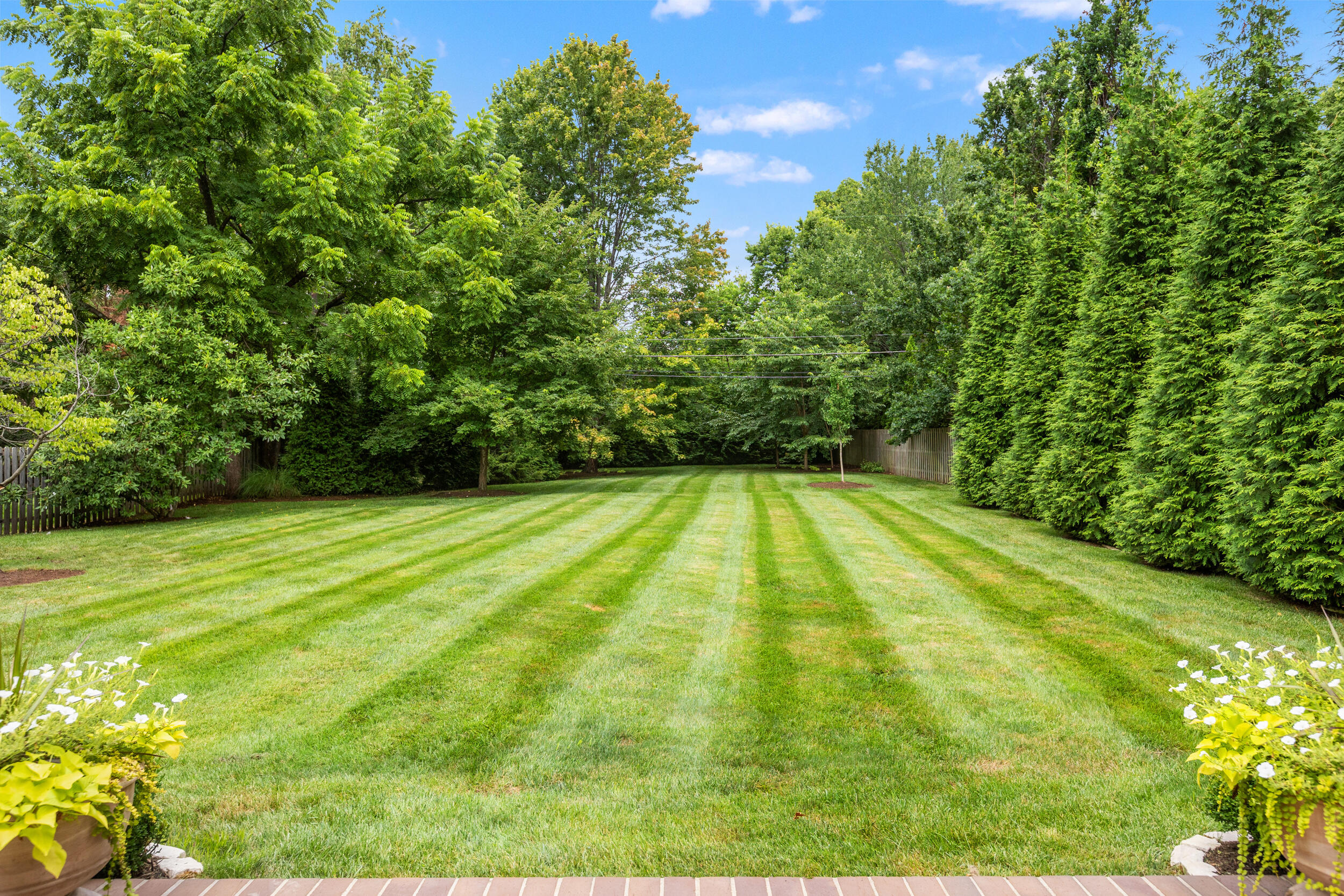 115 Cherokee Park