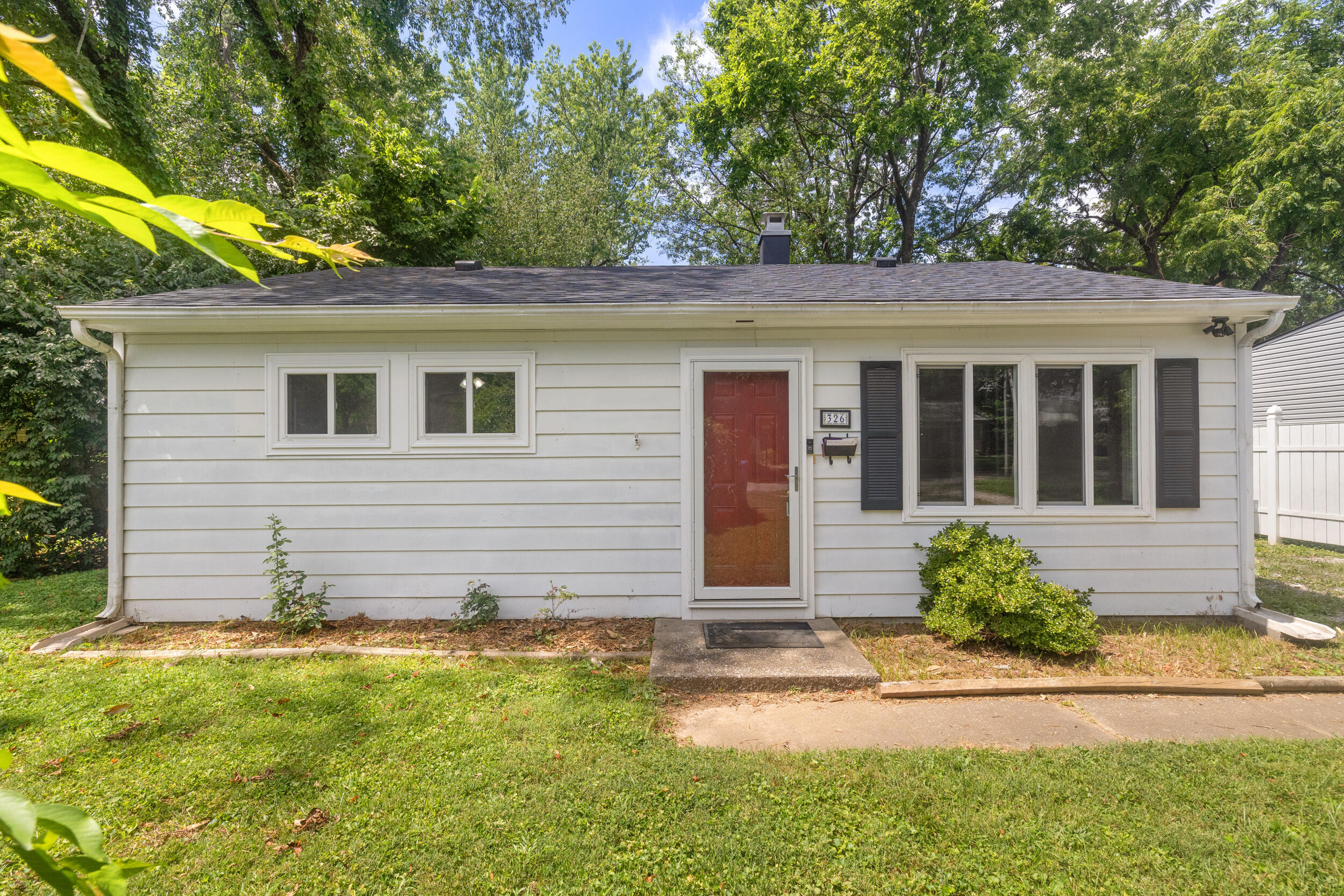 326 Hummingbird Lane