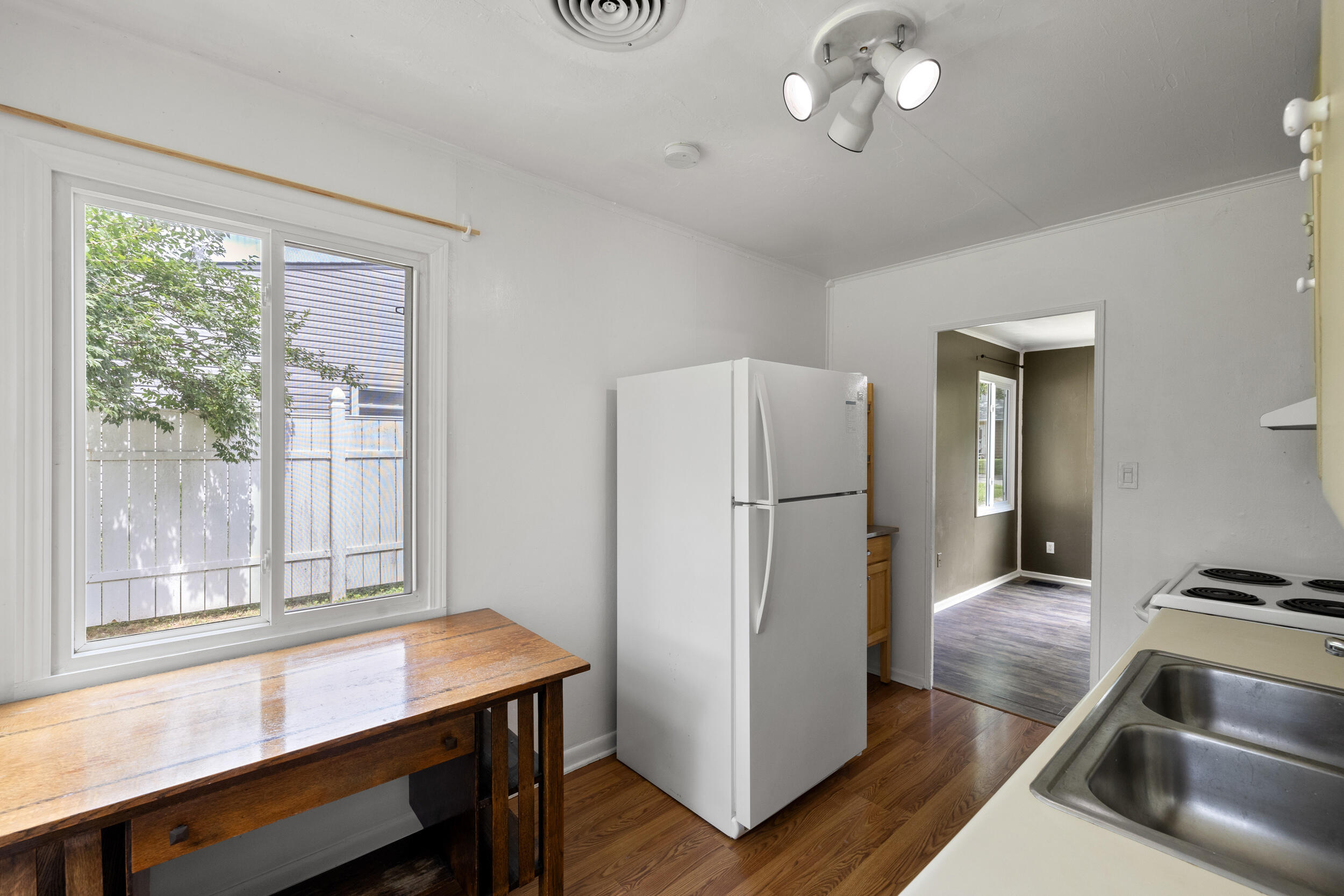 326 Hummingbird Lane