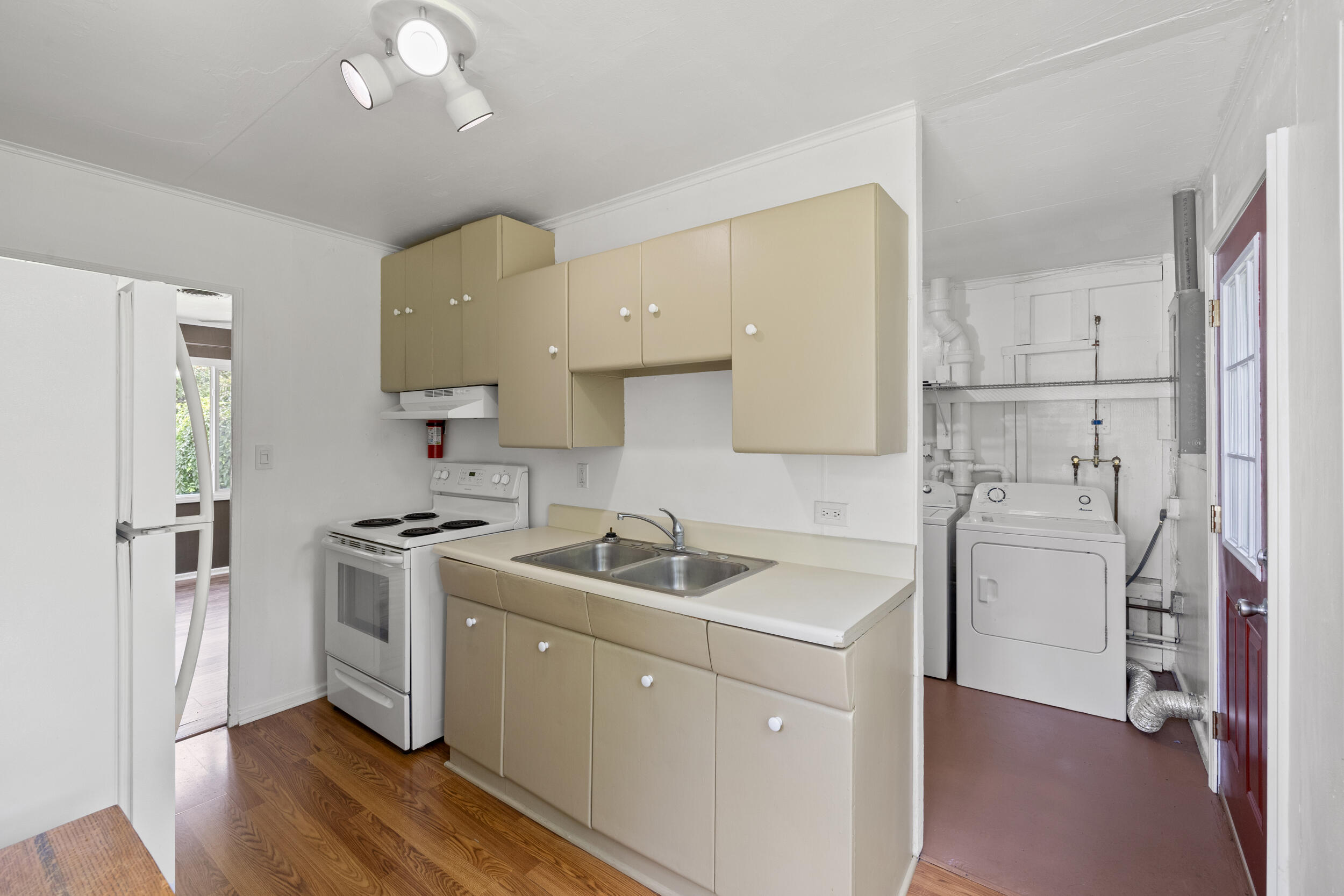 326 Hummingbird Lane