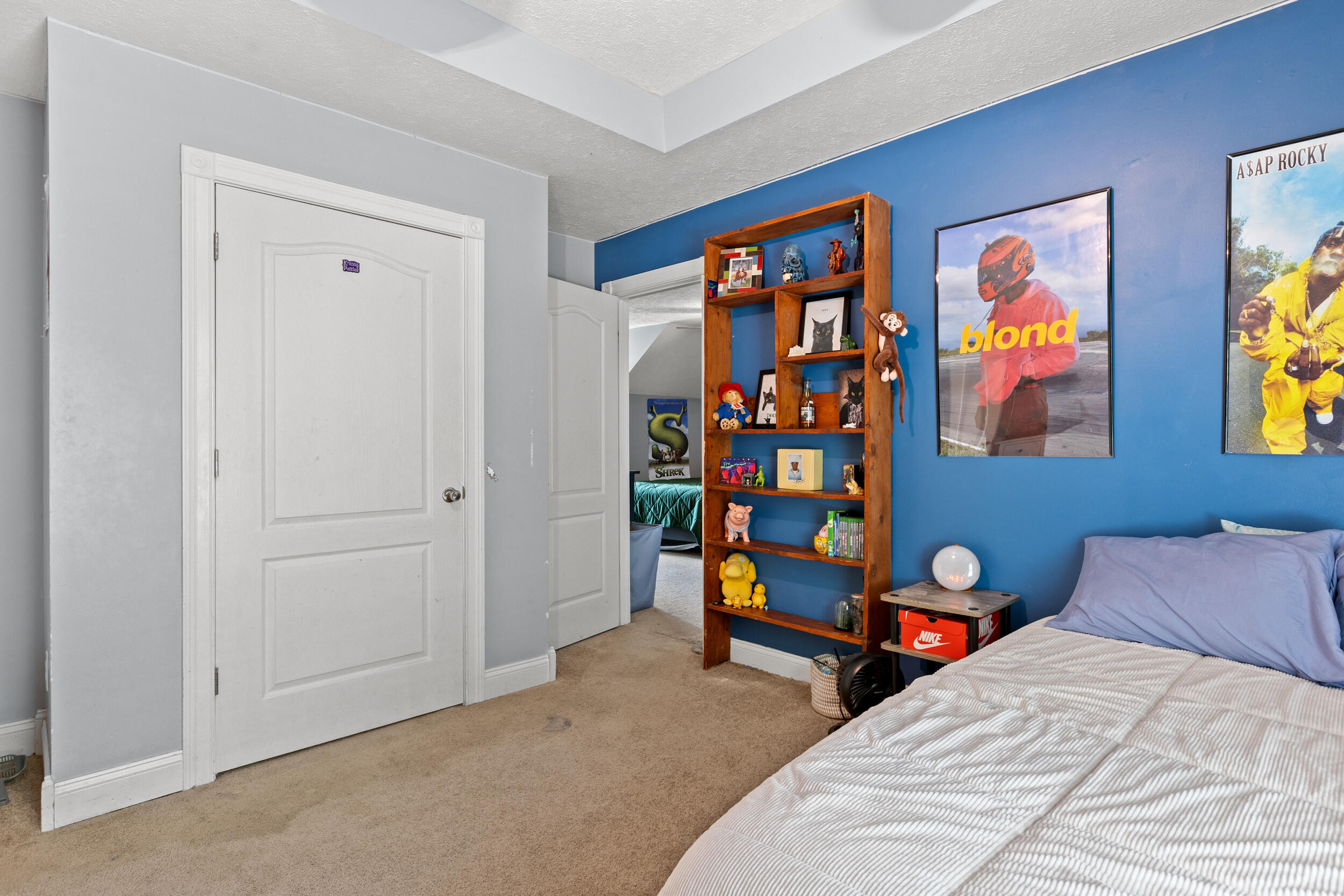 1048 Diamond Brook Drive