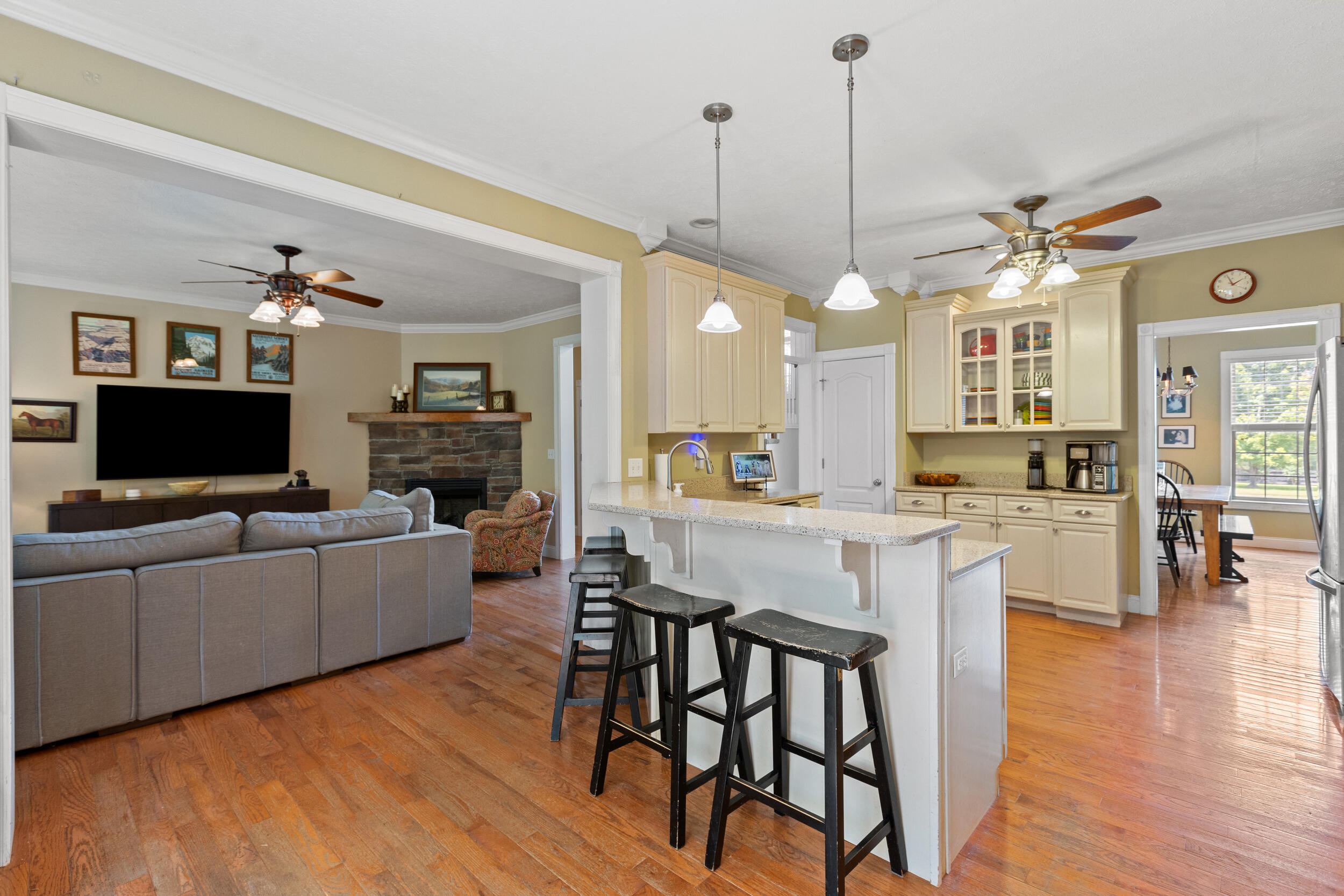 1048 Diamond Brook Drive