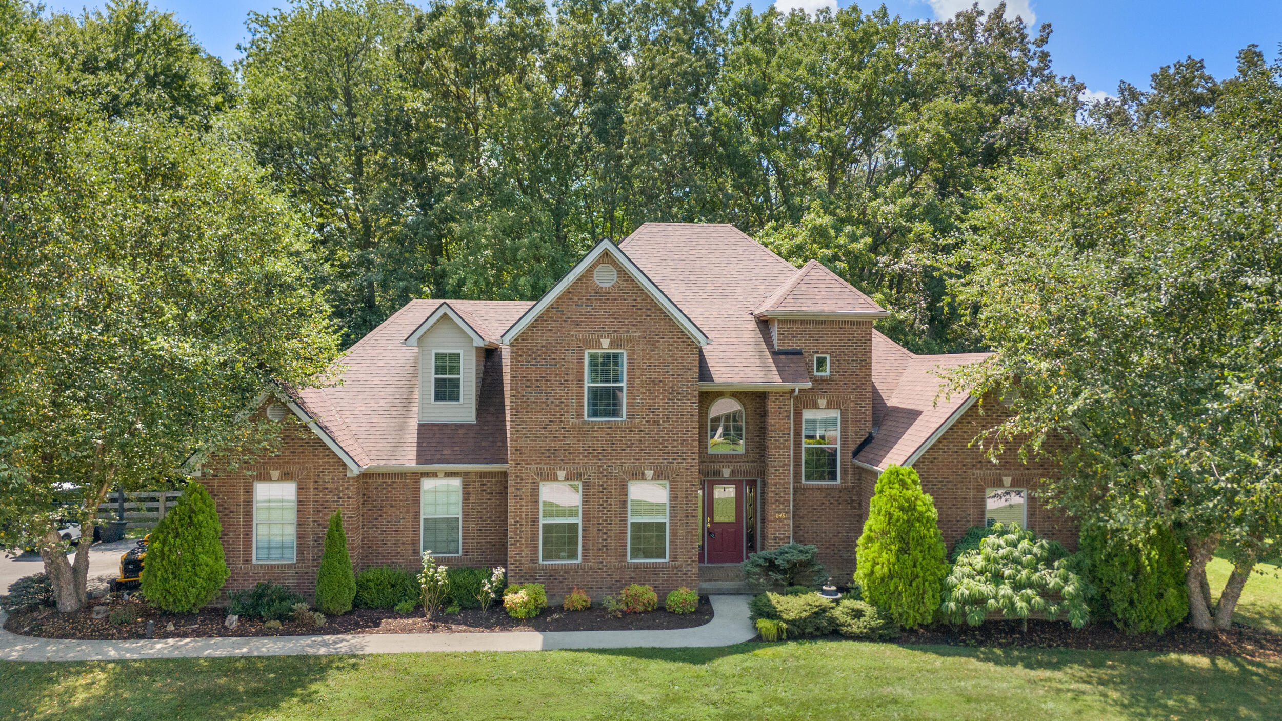 1048 Diamond Brook Drive