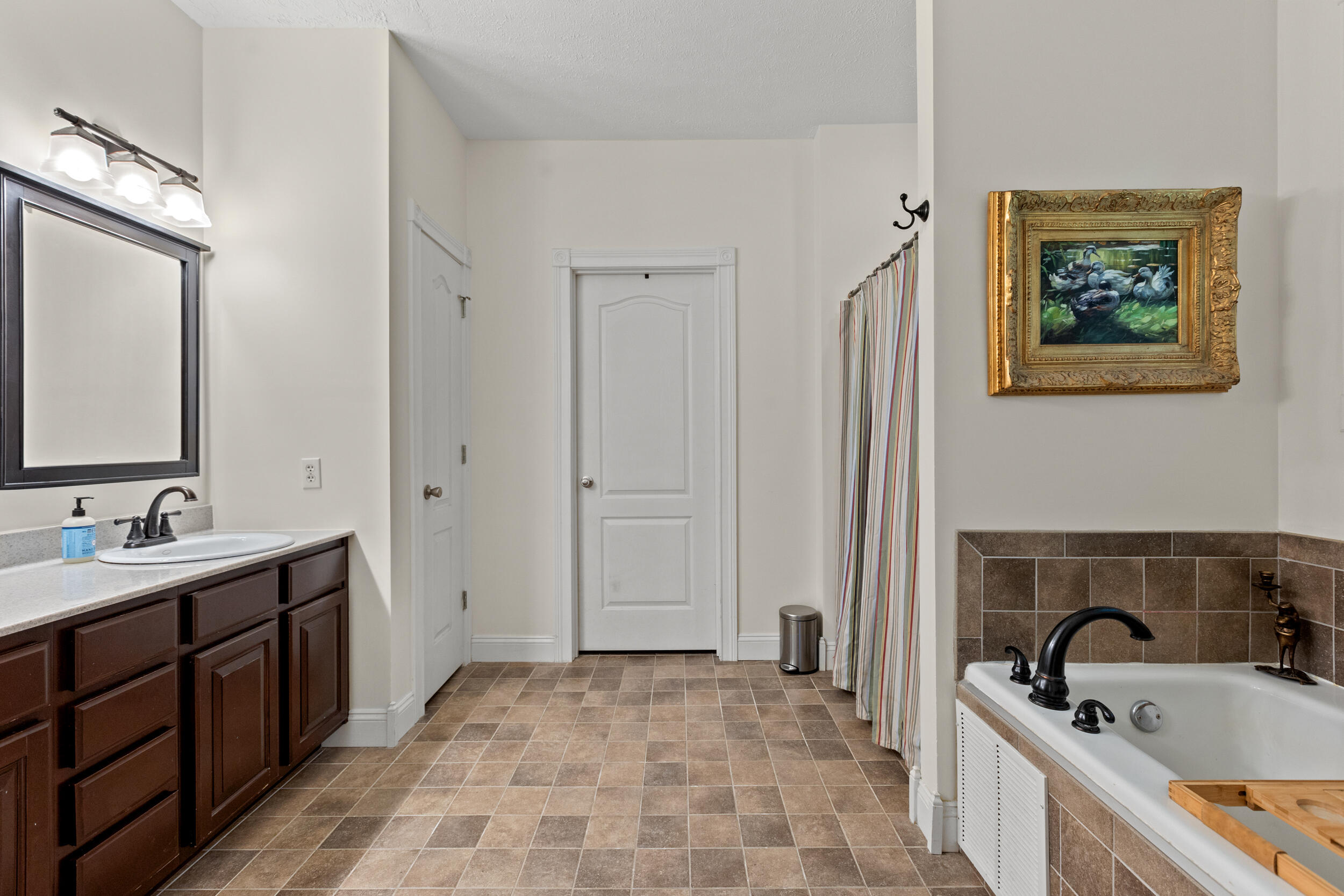 1048 Diamond Brook Drive