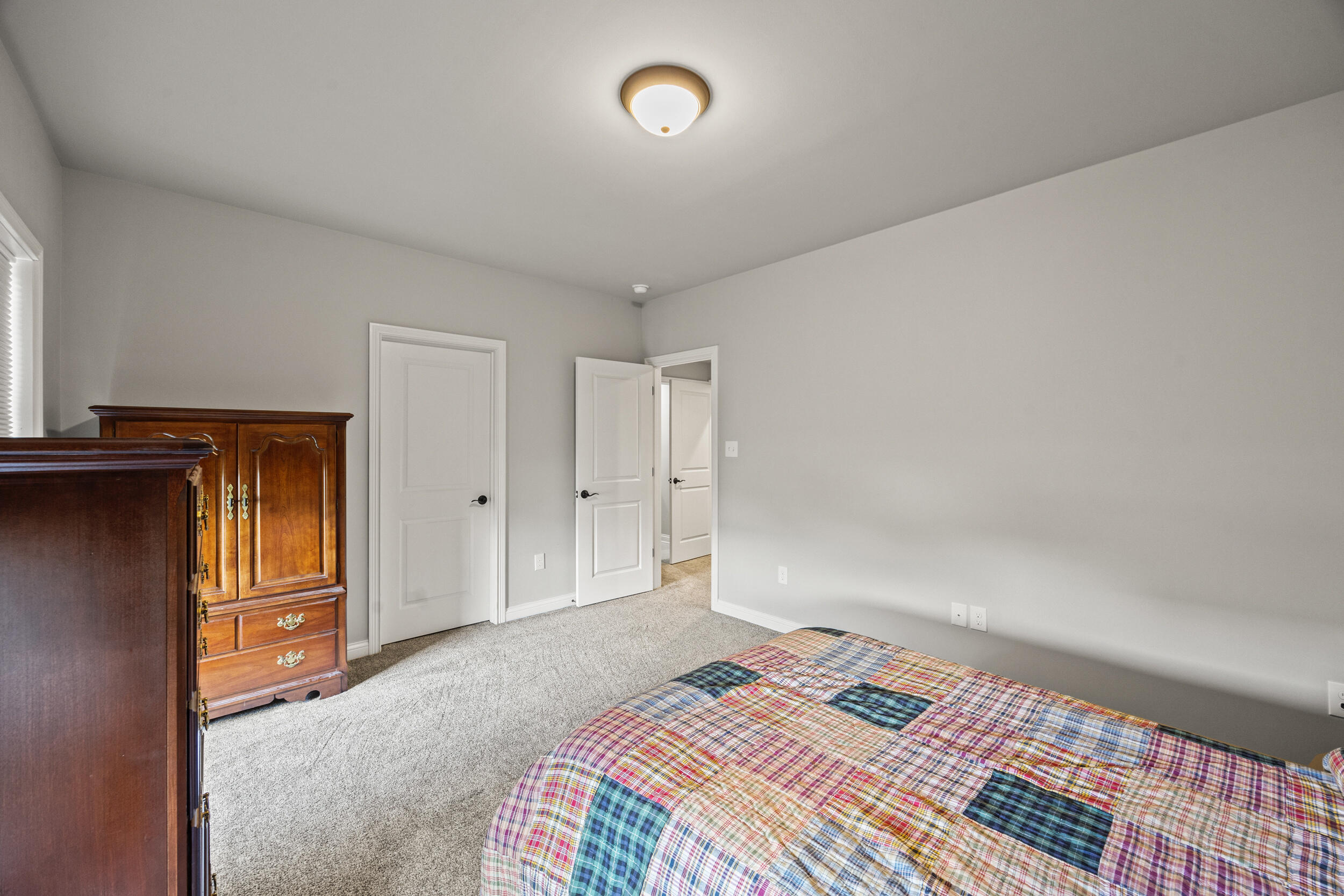 100 Golden Burley Avenue