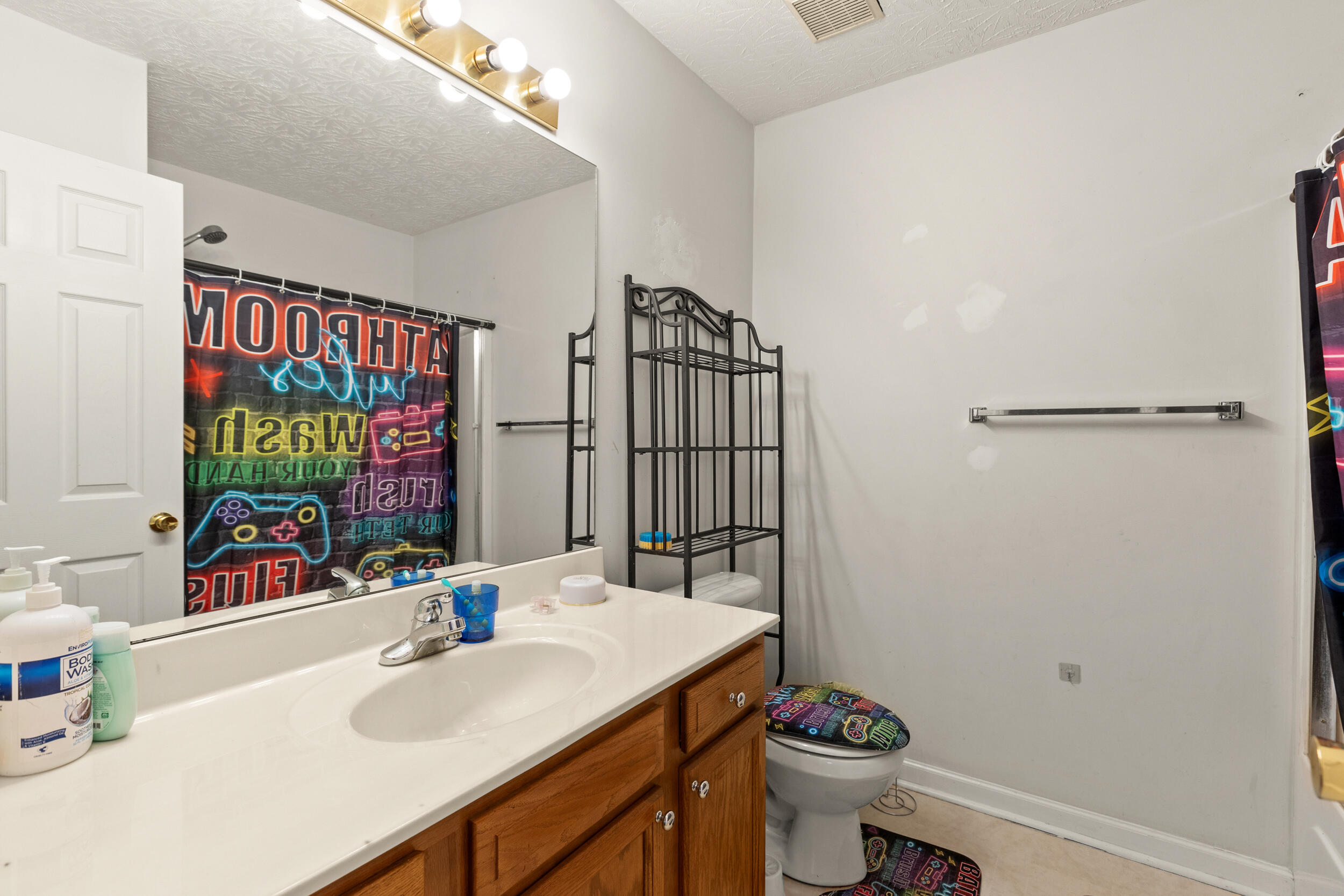115 Ruffian Trail