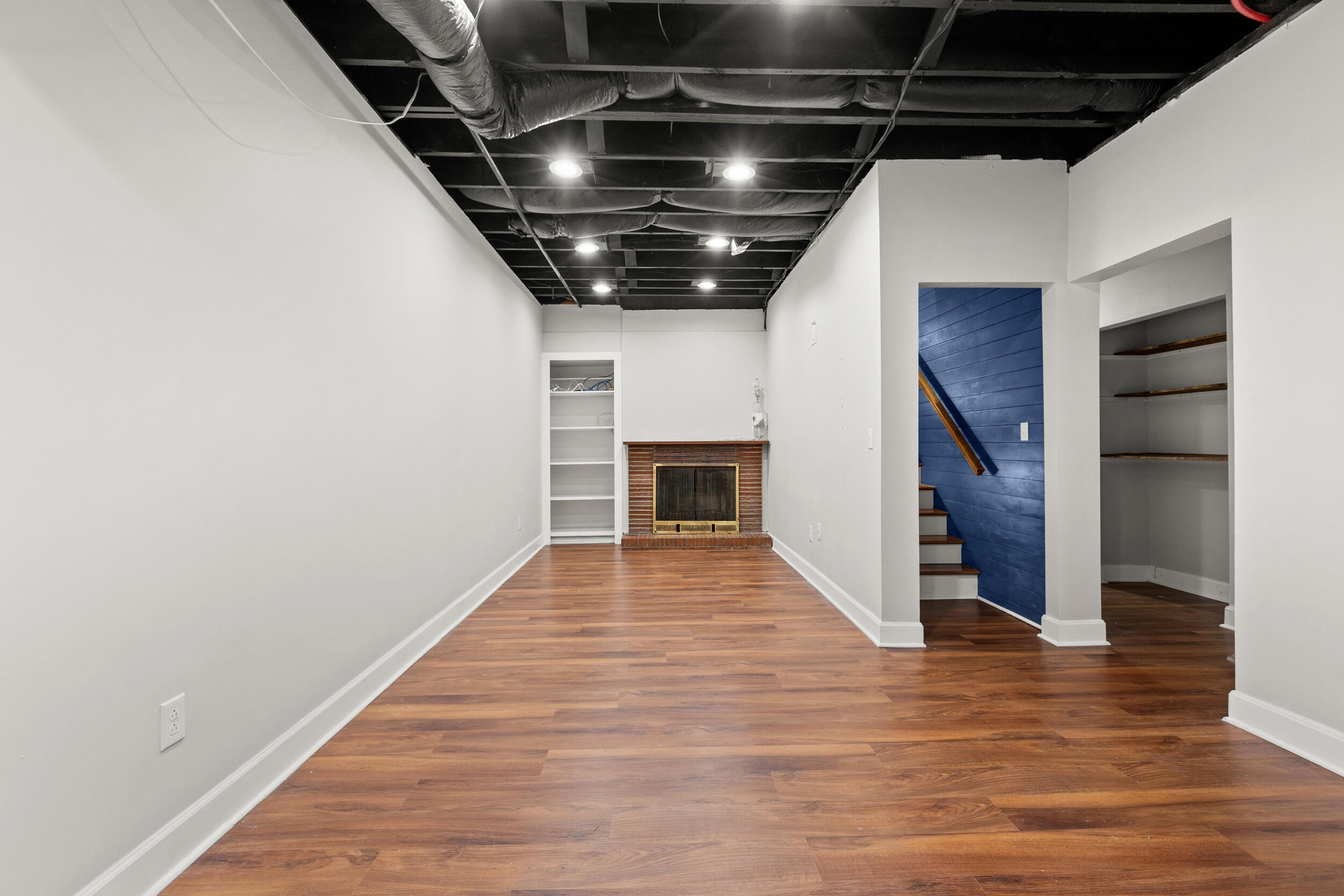 206 Longview Drive