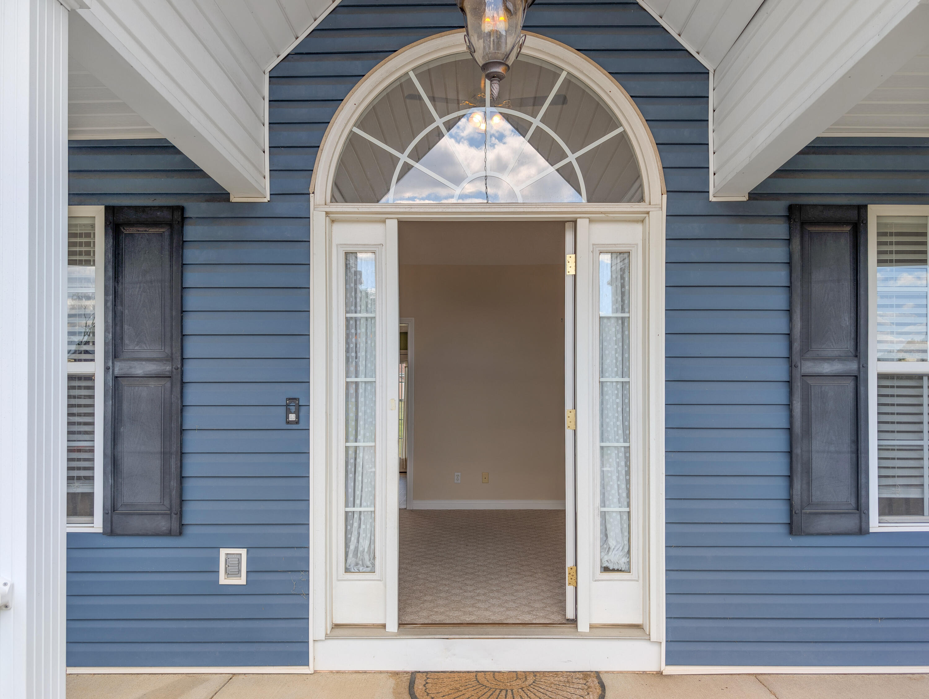 113 Azalea Avenue