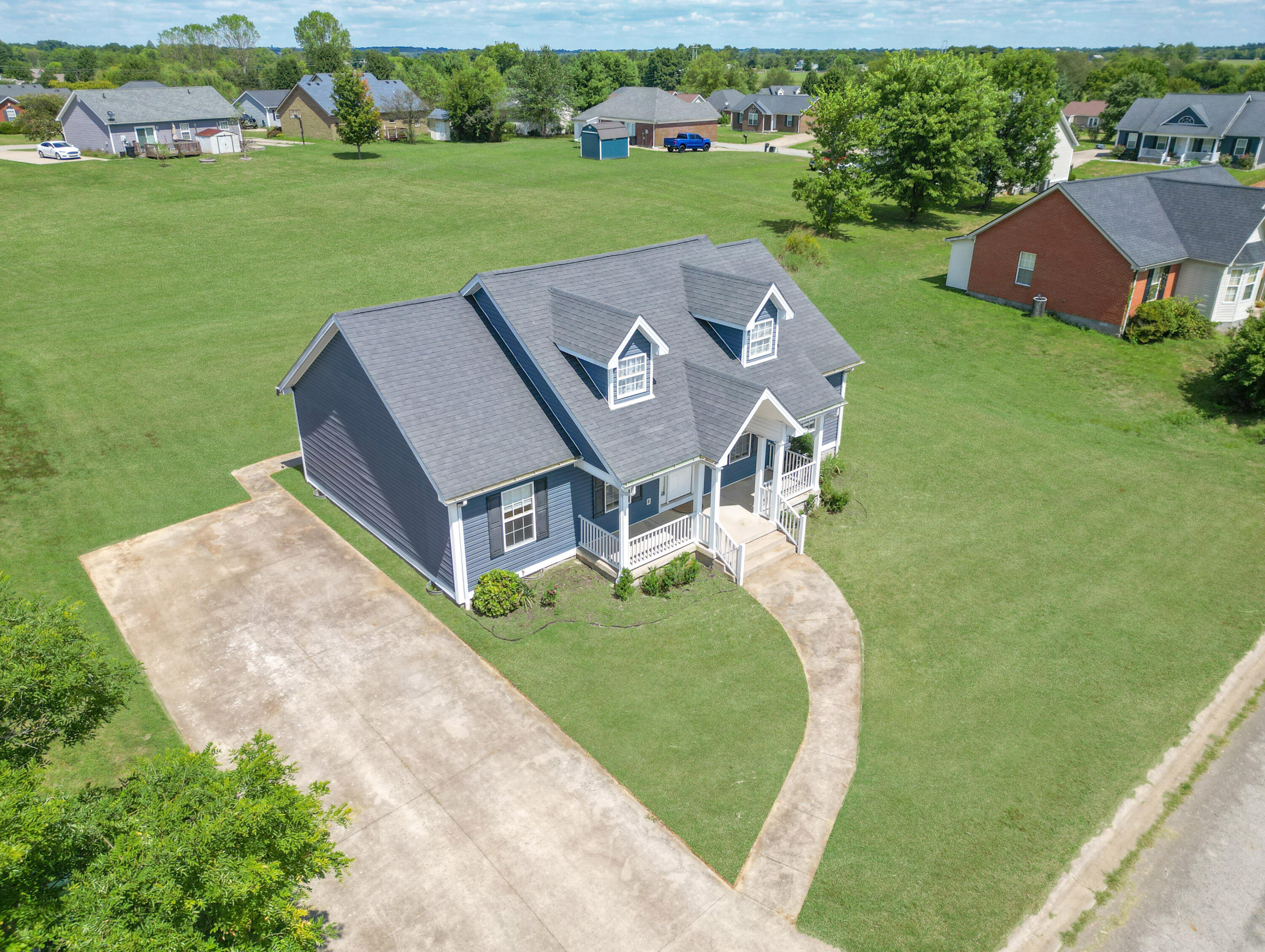 113 Azalea Avenue