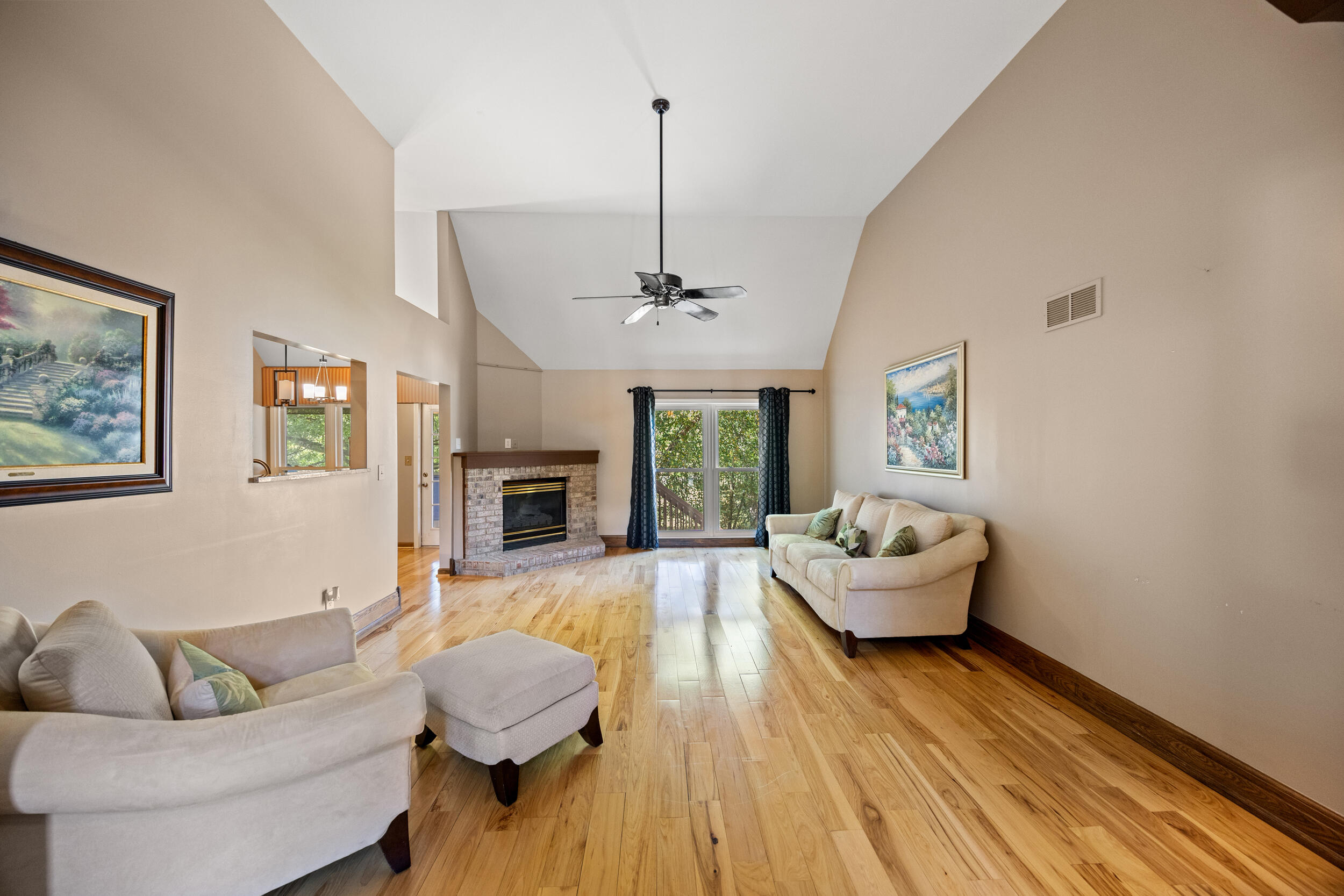 1089 Crimson Creek Drive