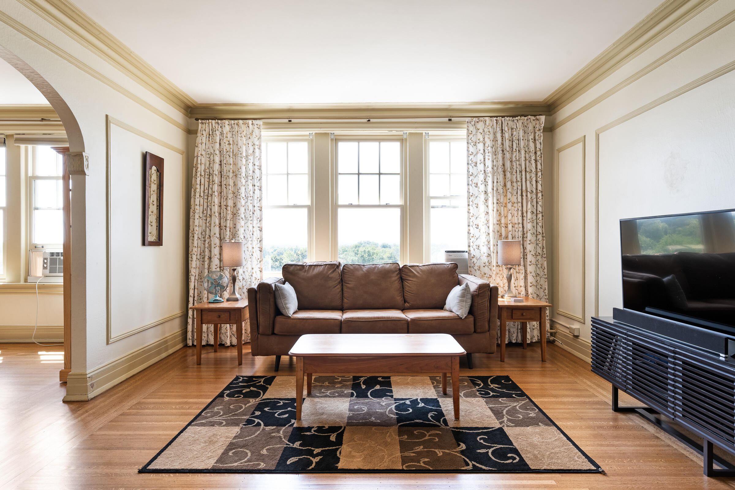 2140 Bonnycastle Avenue, 10E