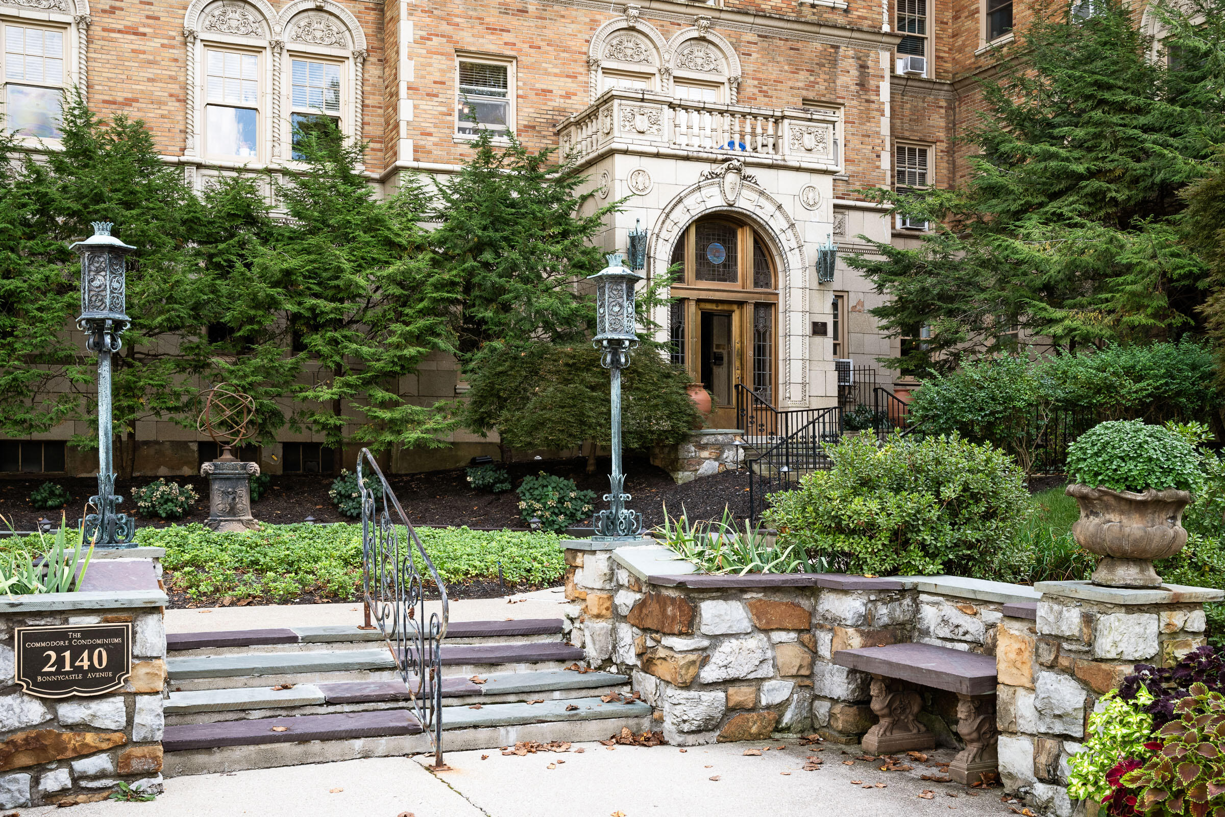 2140 Bonnycastle Avenue, 10E