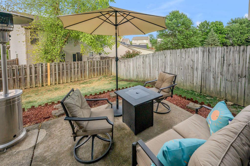 3005 Quaker Hill Lane