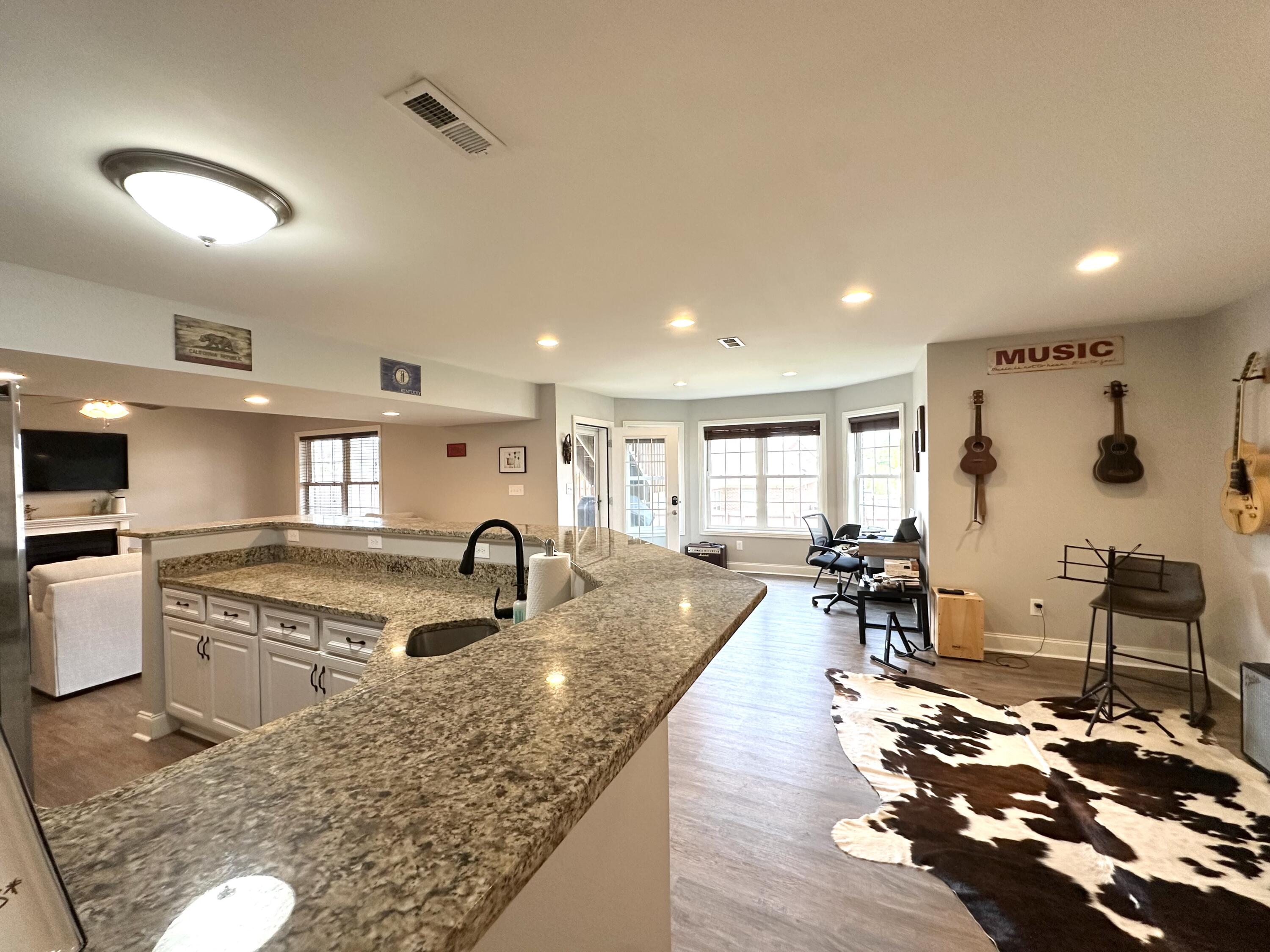 117 Dove Run Circle