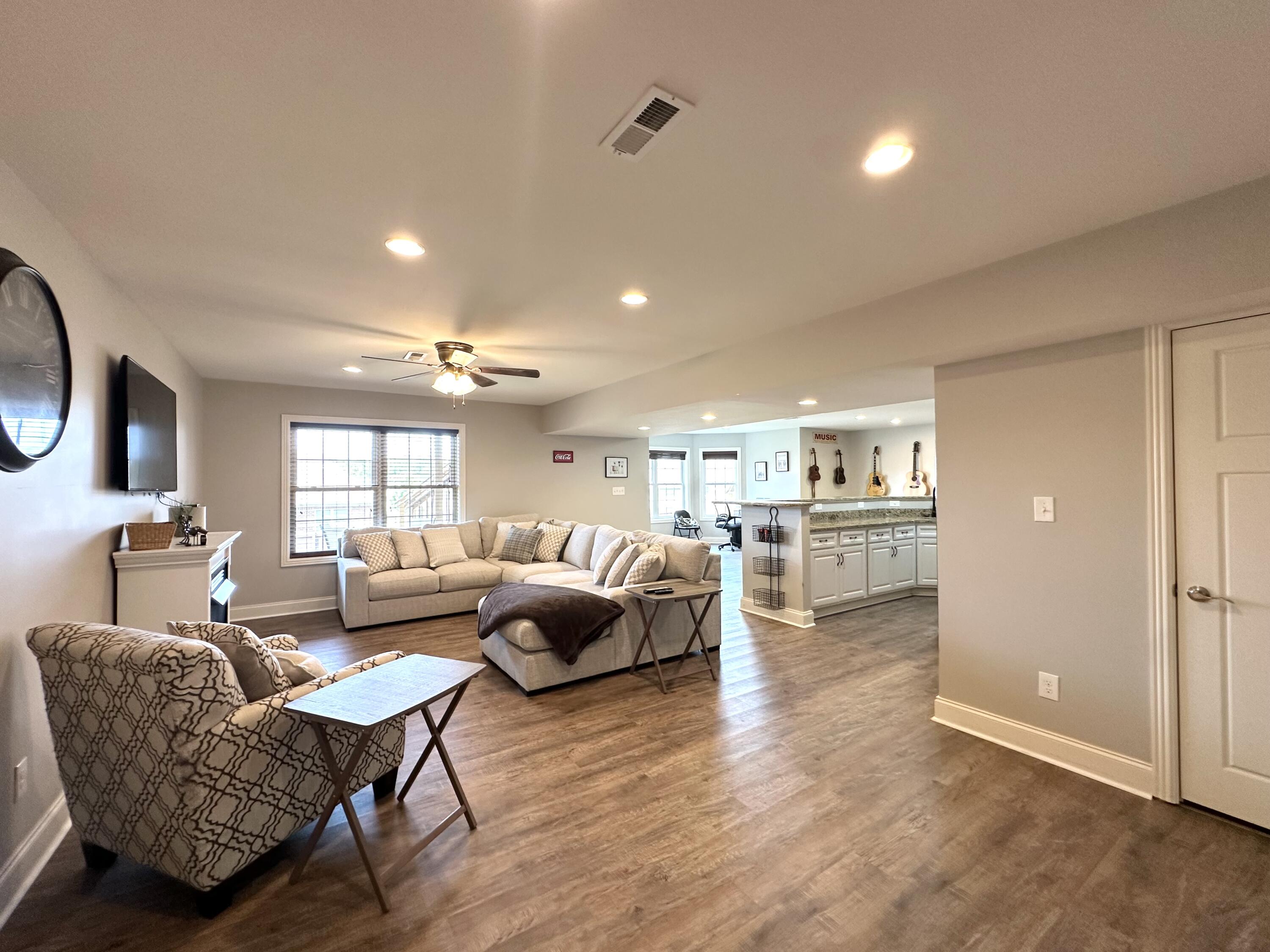 117 Dove Run Circle