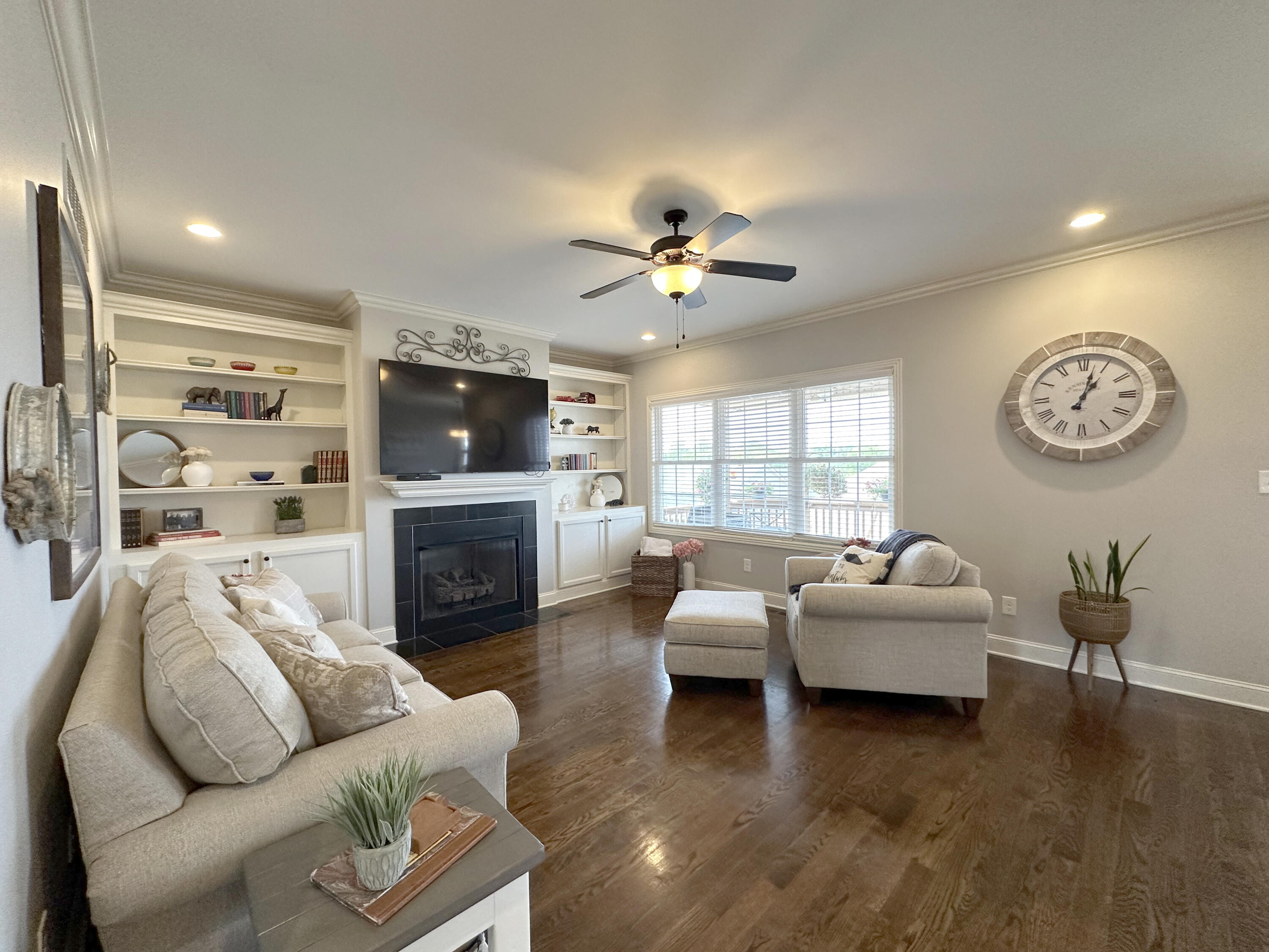117 Dove Run Circle
