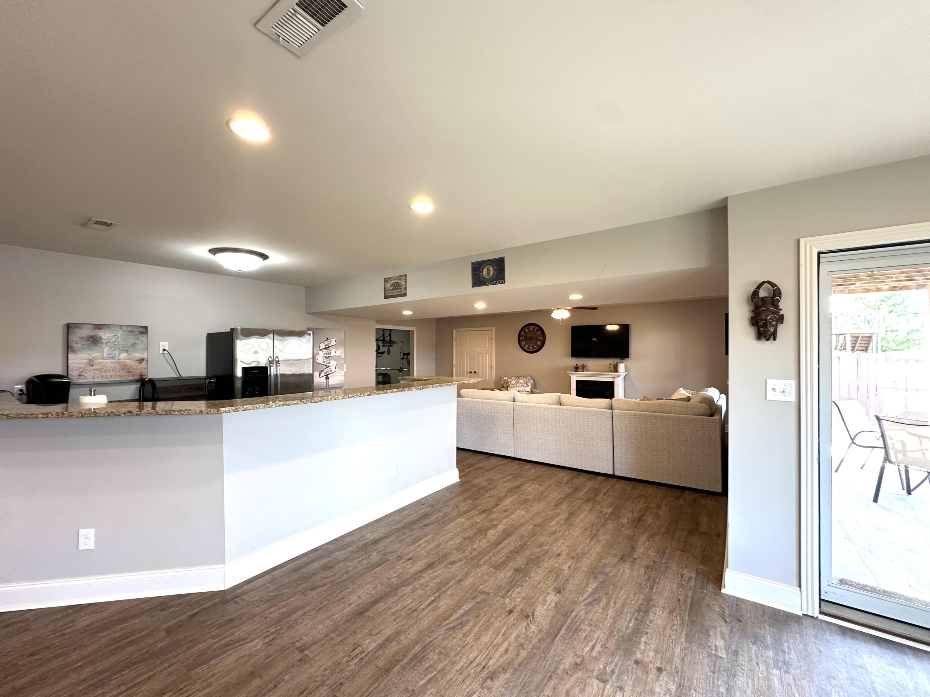 117 Dove Run Circle