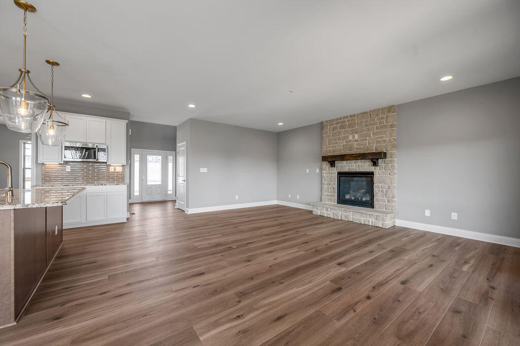 208 Waxwing Lane