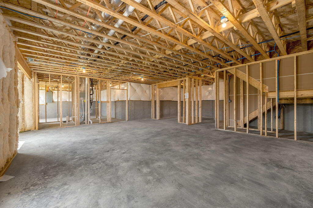 208 Waxwing Lane
