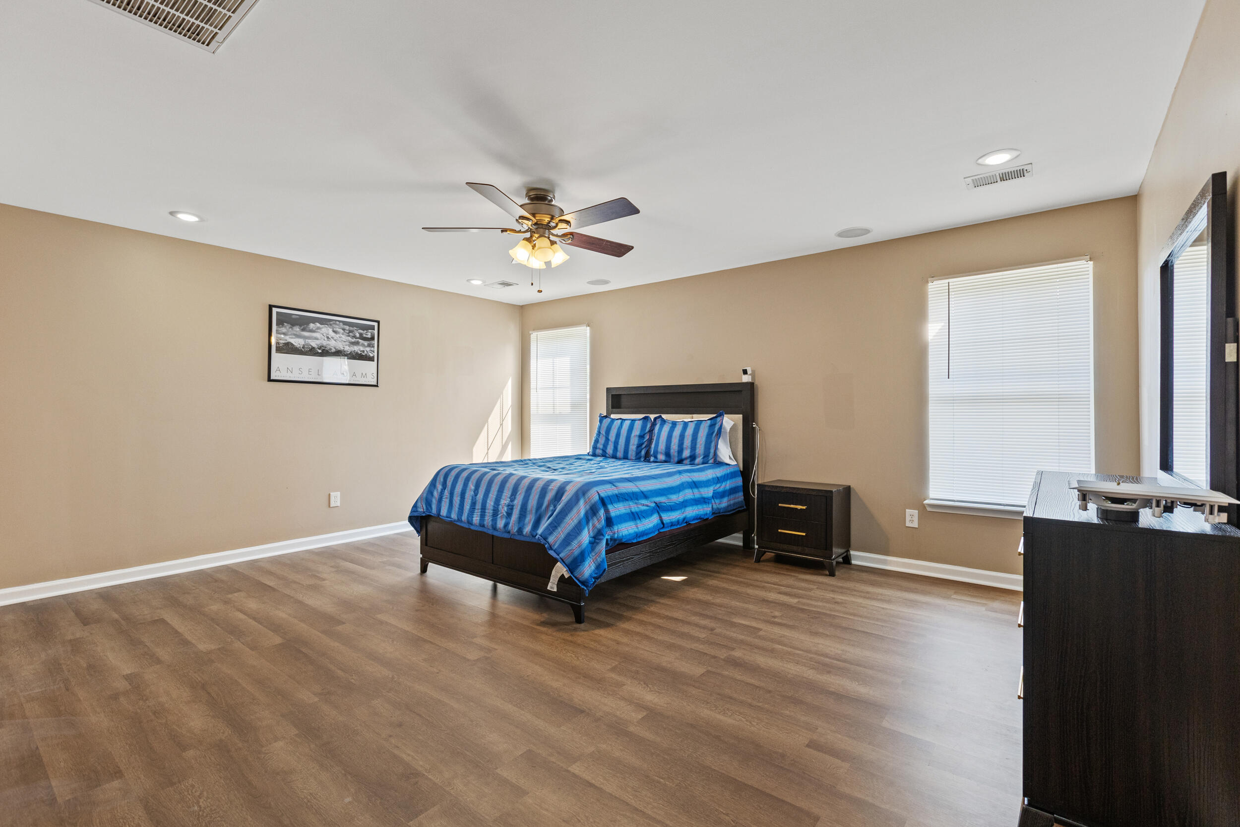 988 Applecross Drive