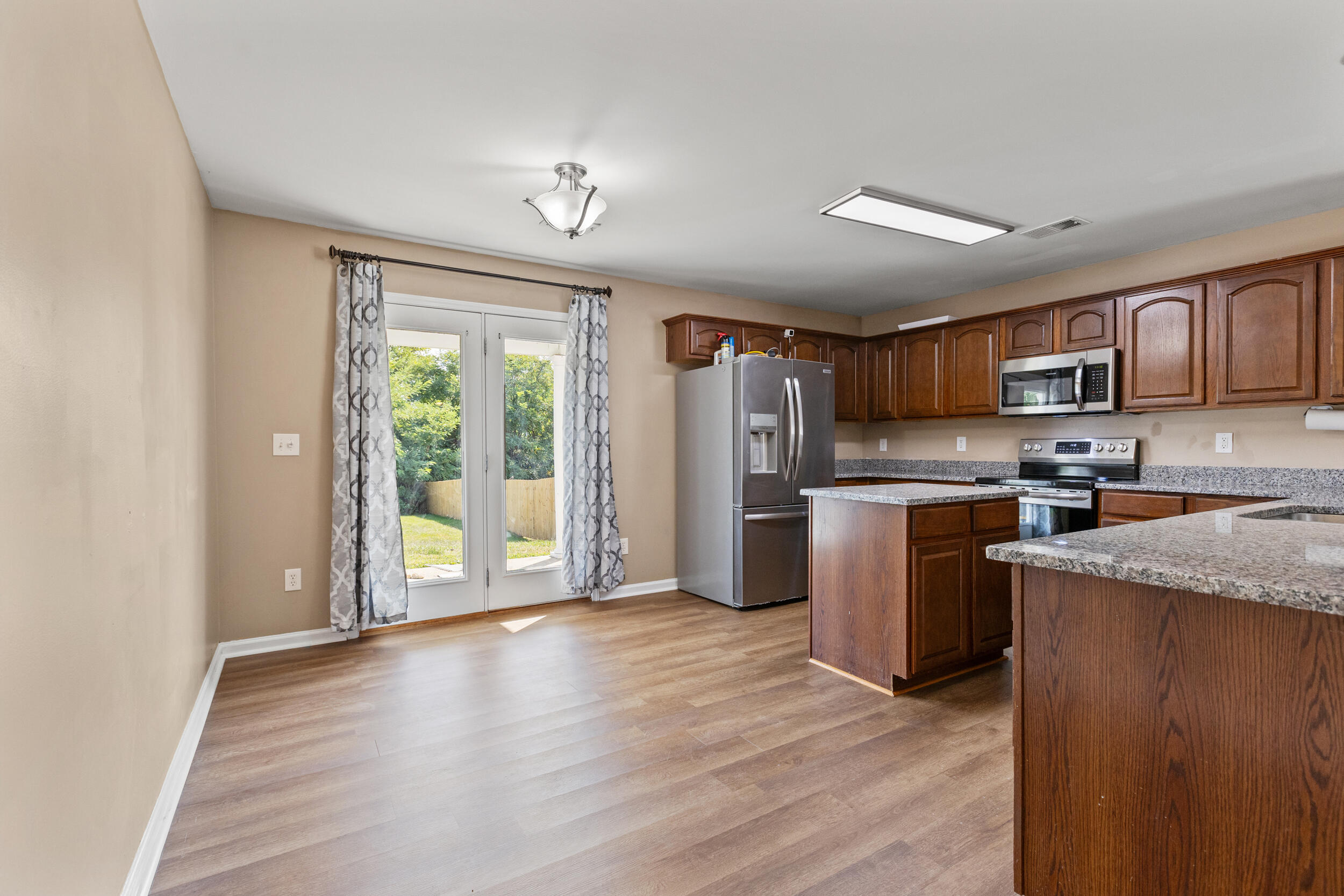 988 Applecross Drive